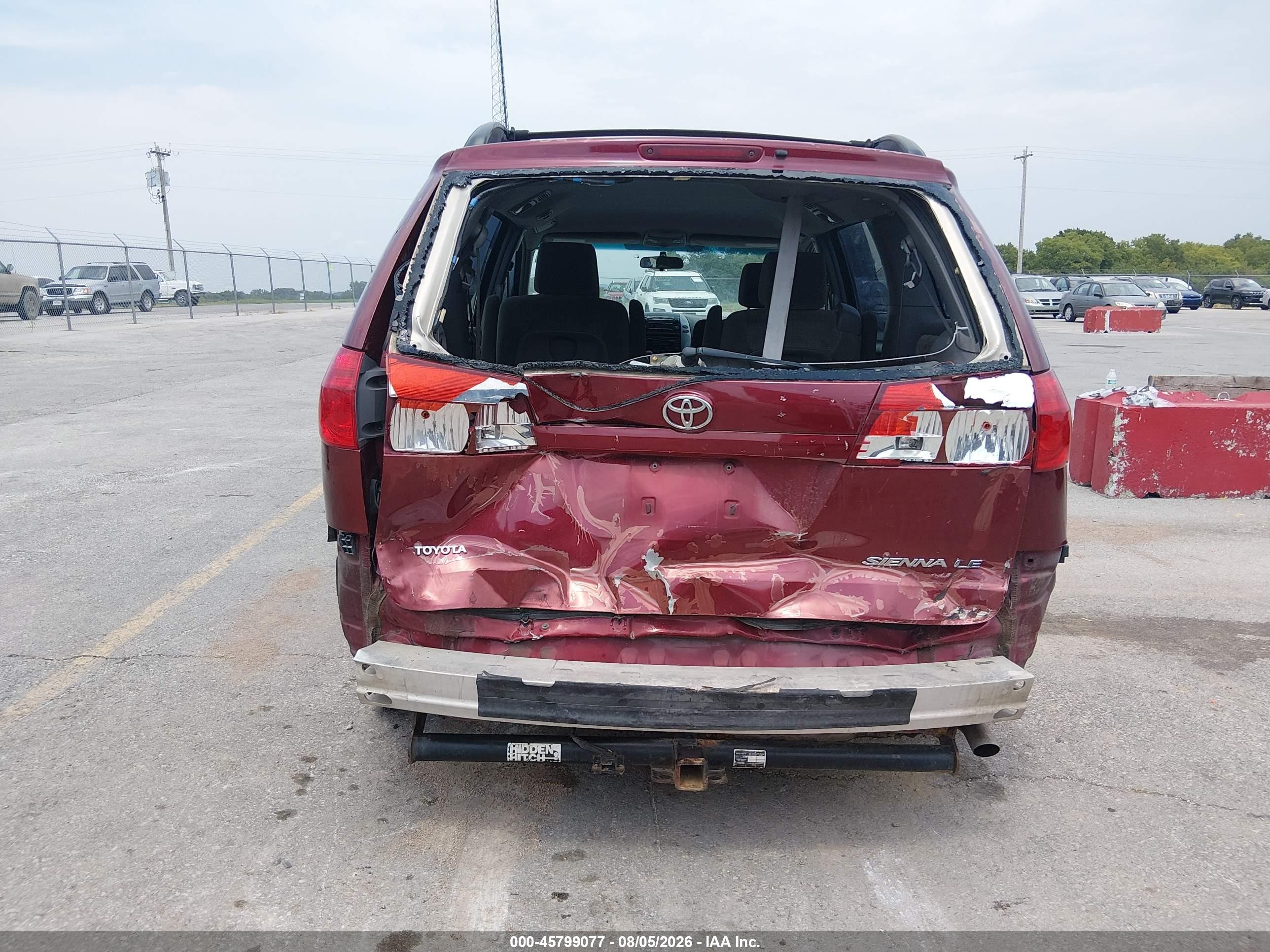 2009 Toyota Sienna Ce Maroon vin: 5TDZK23C89S267240