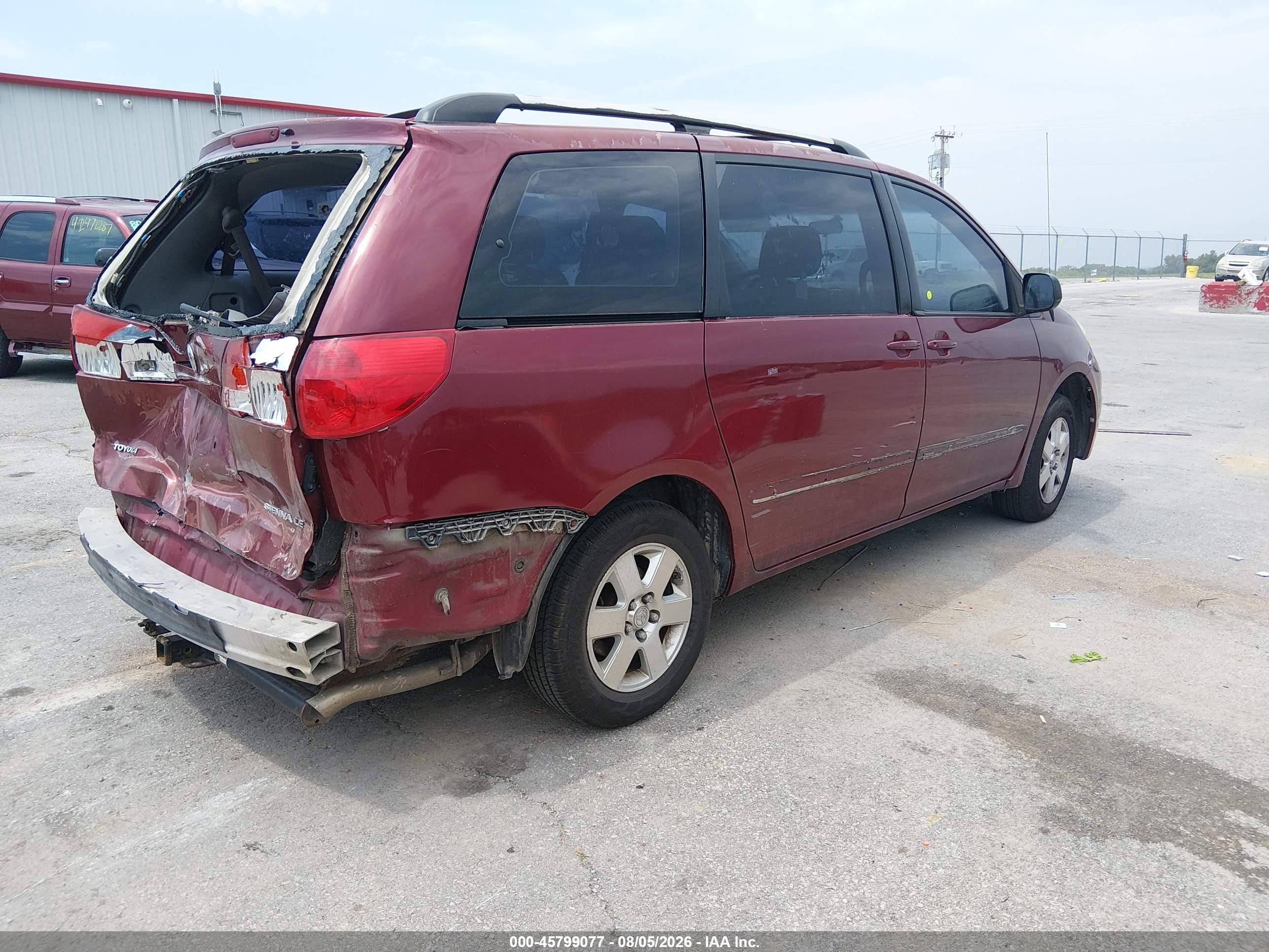 2009 Toyota Sienna Ce Maroon vin: 5TDZK23C89S267240