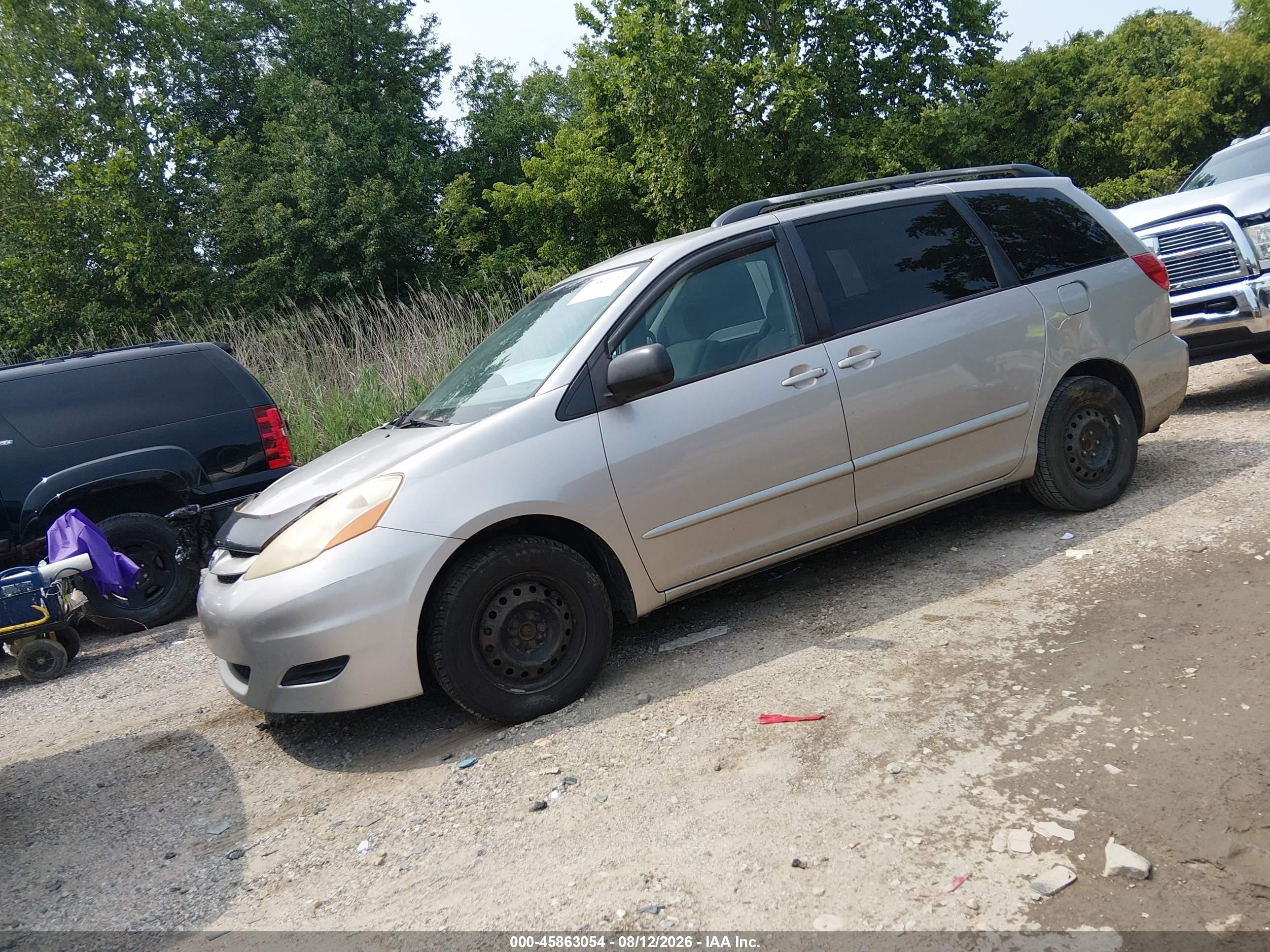 2007 Toyota Sienna Le Gray vin: 5TDZK23C97S000315