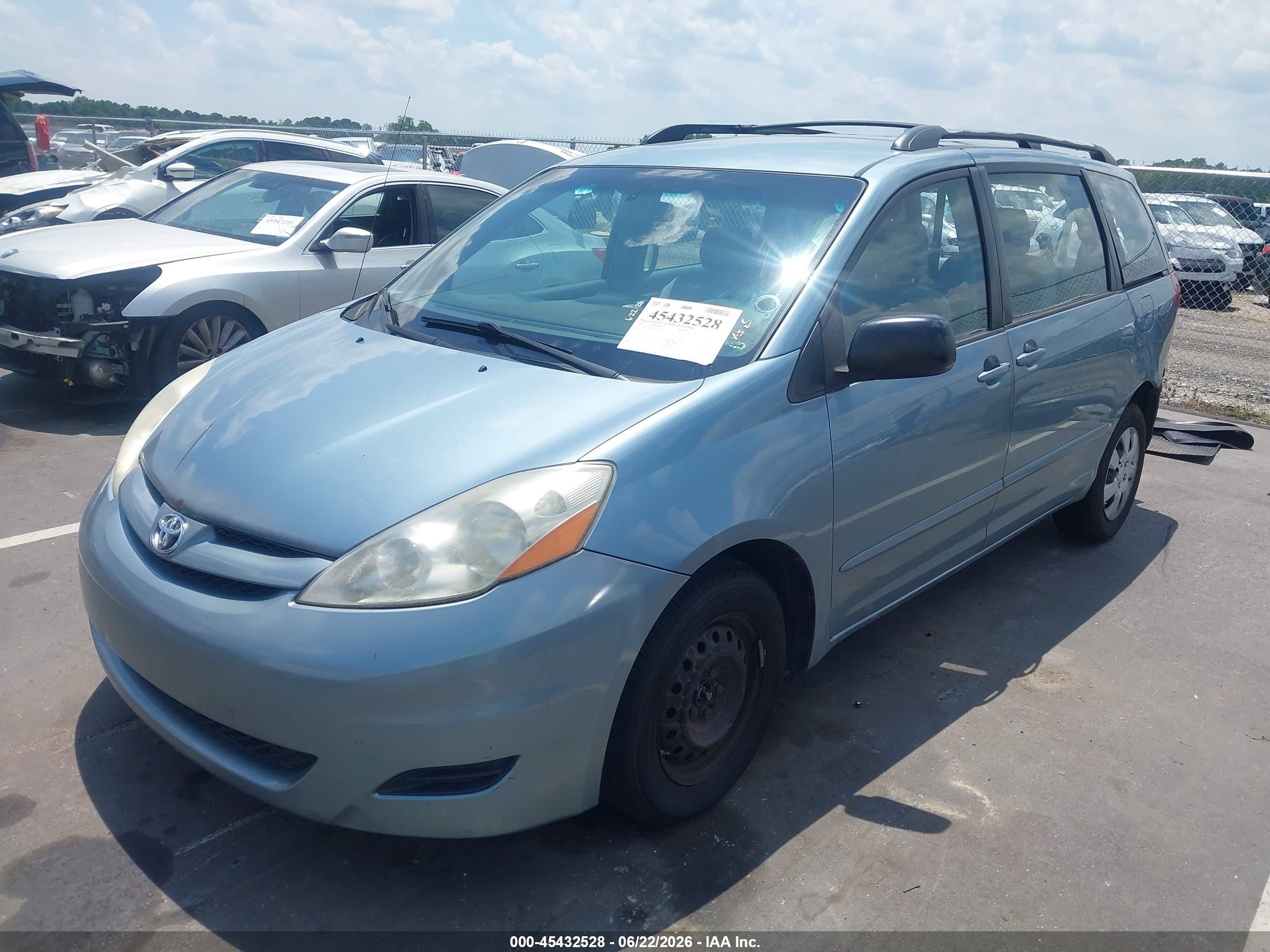 2007 Toyota Sienna Ce Blue vin: 5TDZK23C97S001089