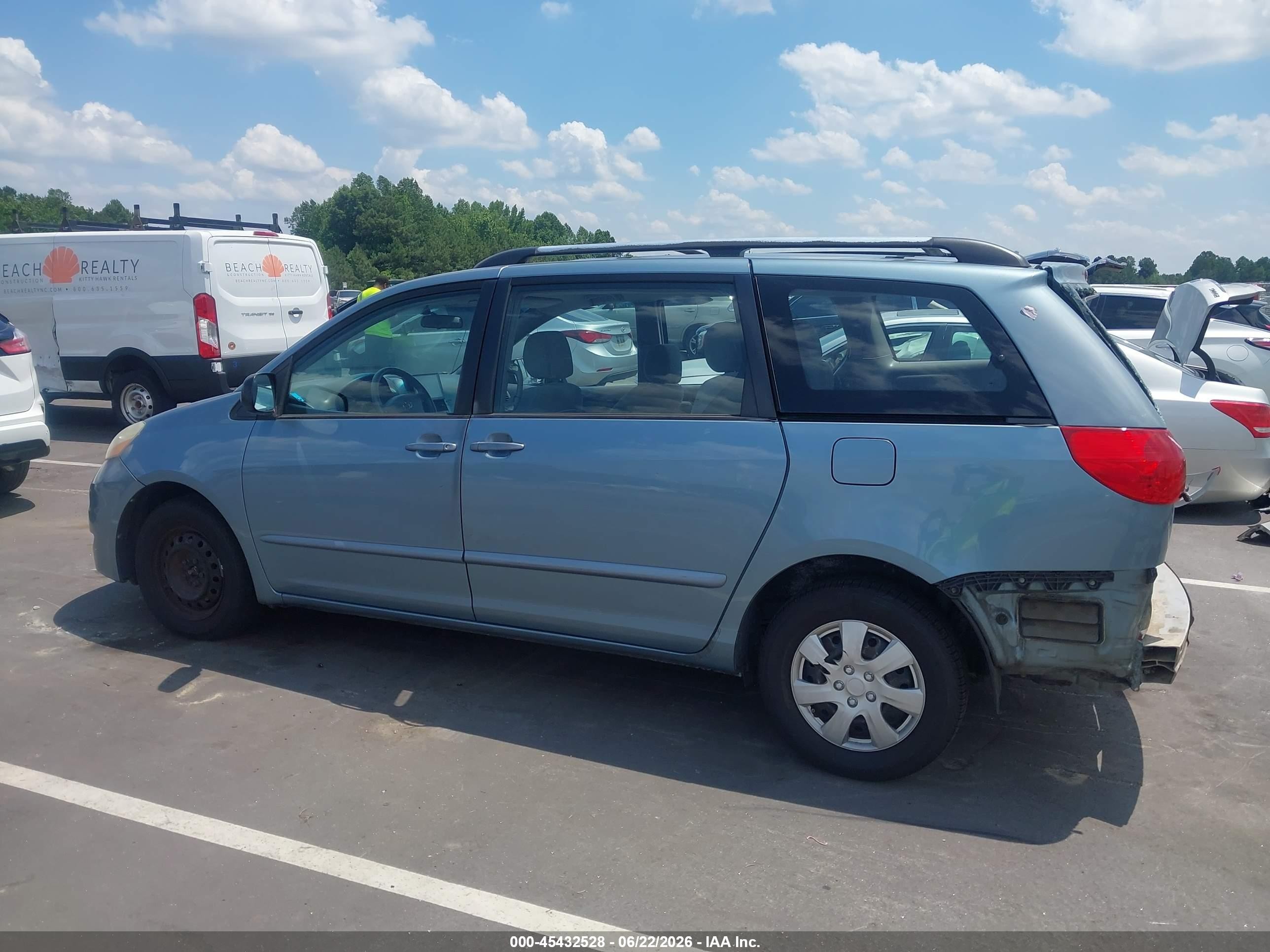 2007 Toyota Sienna Ce Blue vin: 5TDZK23C97S001089