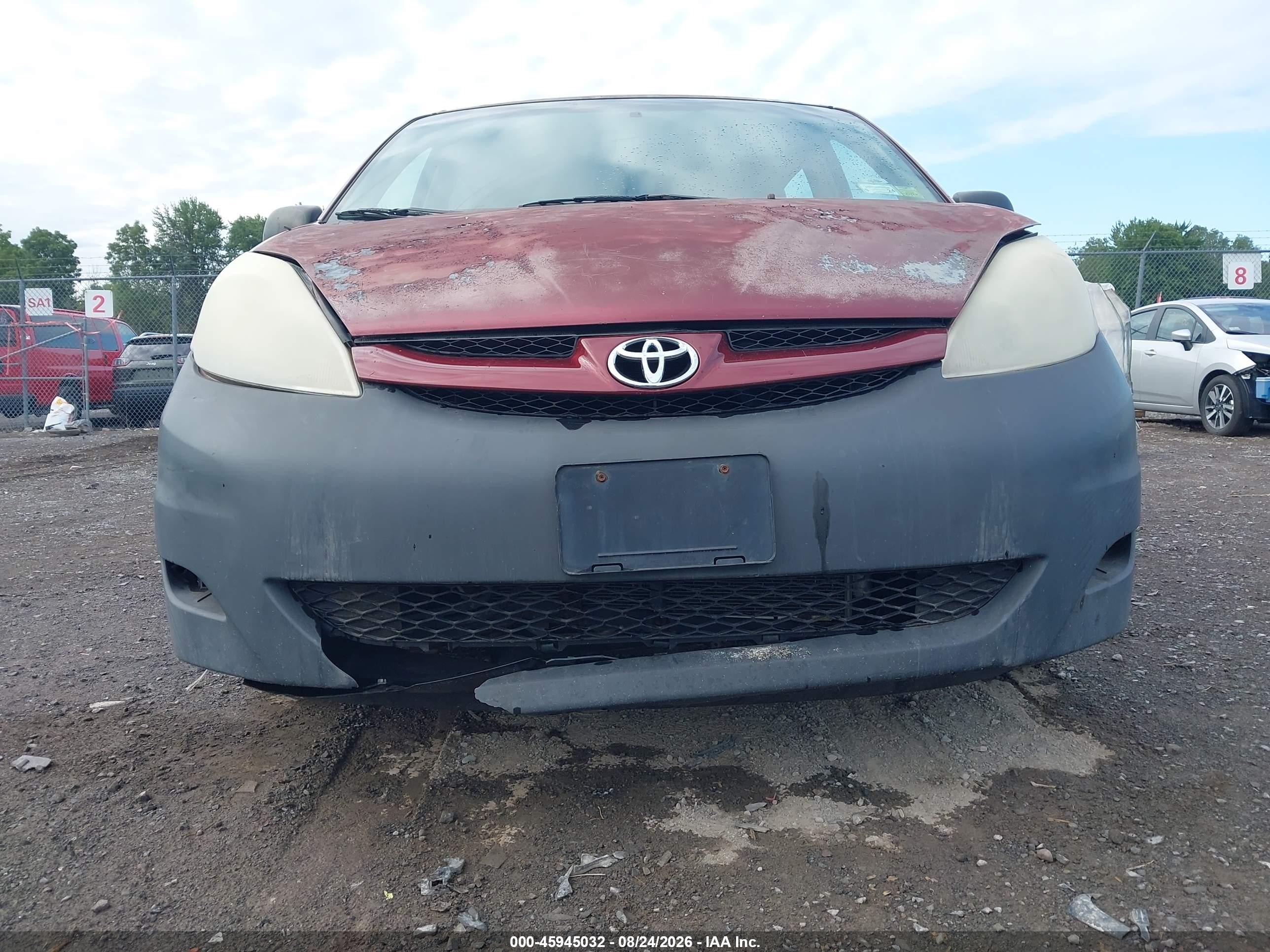 2007 Toyota Sienna Ce Red vin: 5TDZK23C97S029460