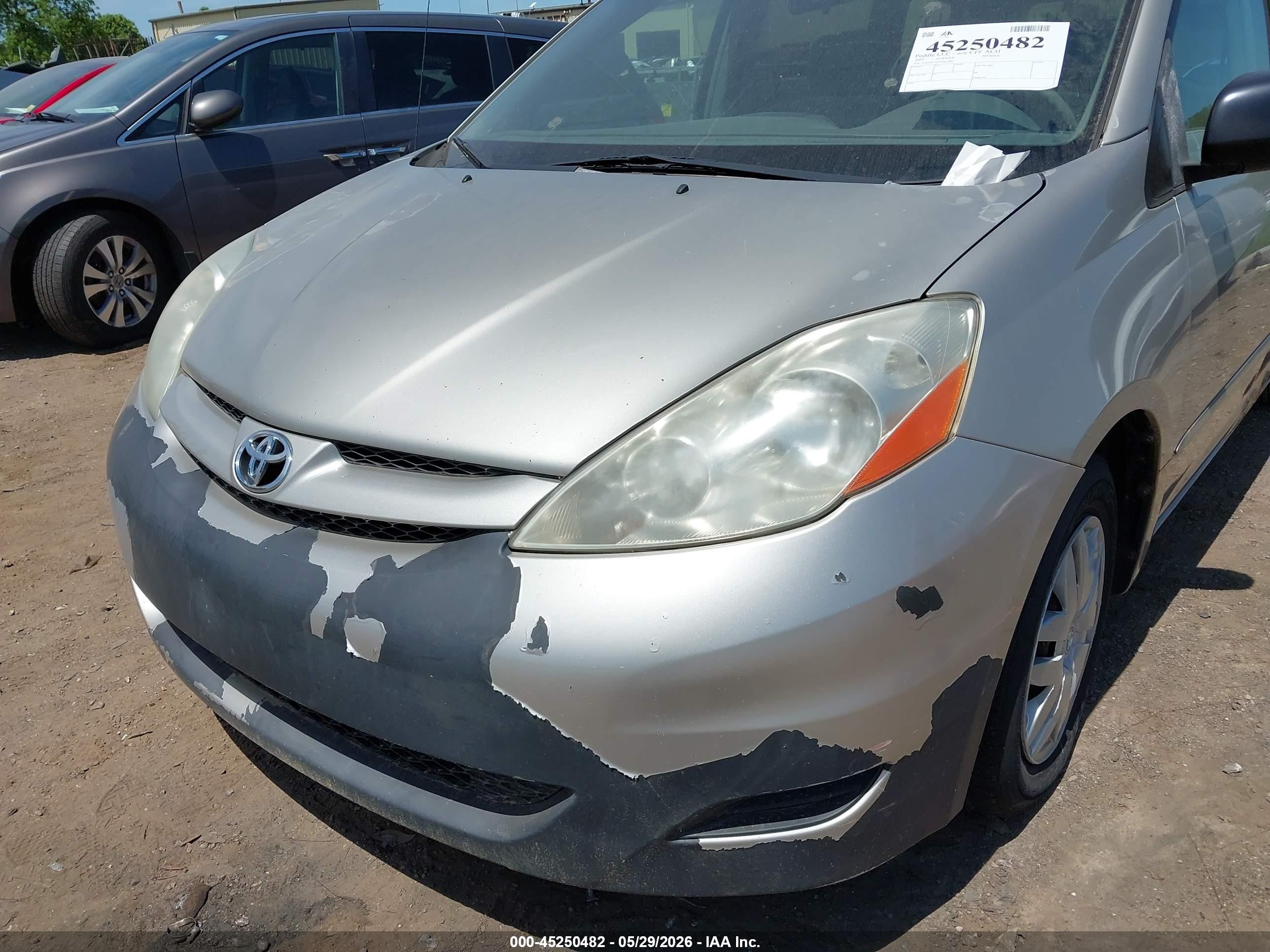 2007 Toyota Sienna Le Gold vin: 5TDZK23C97S052849