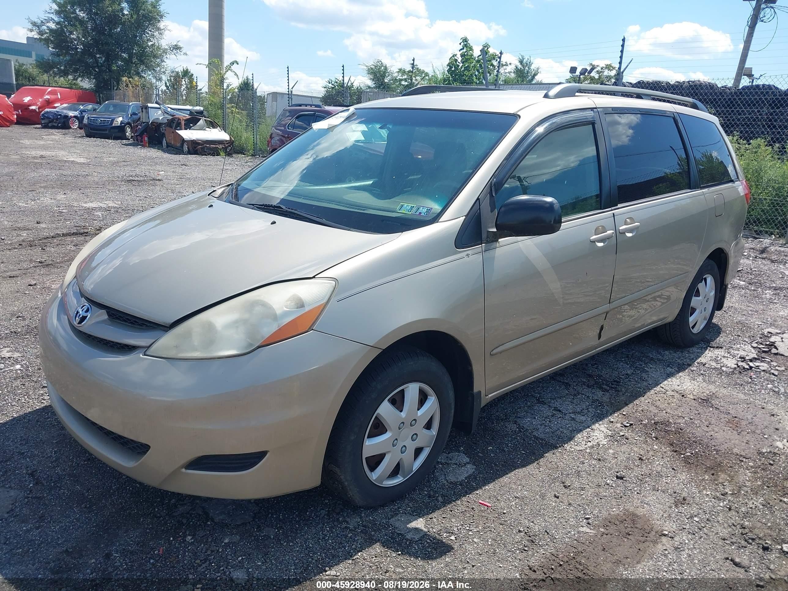 2007 Toyota Sienna Le Gold vin: 5TDZK23C97S085432