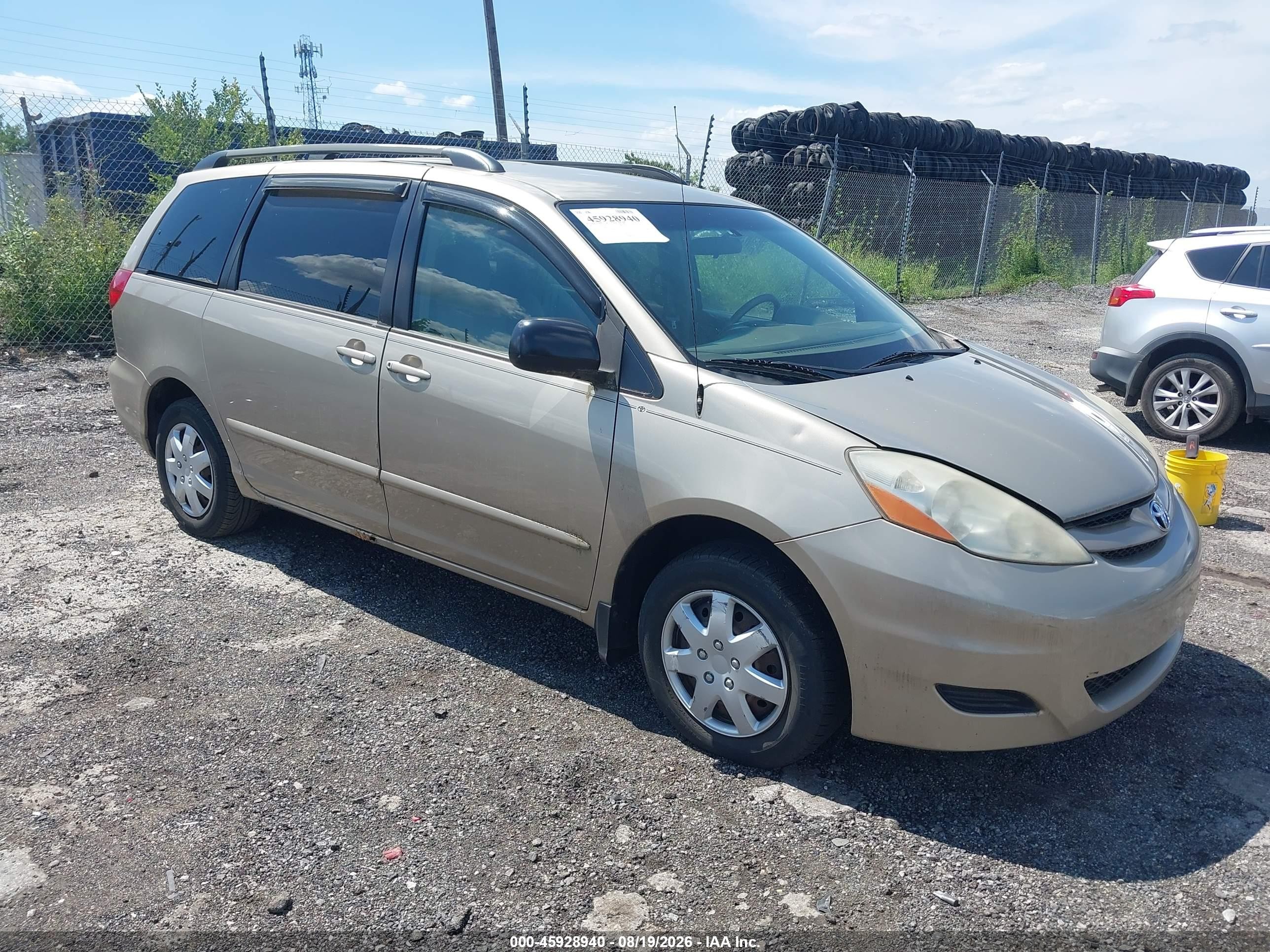 2007 Toyota Sienna Le Gold vin: 5TDZK23C97S085432