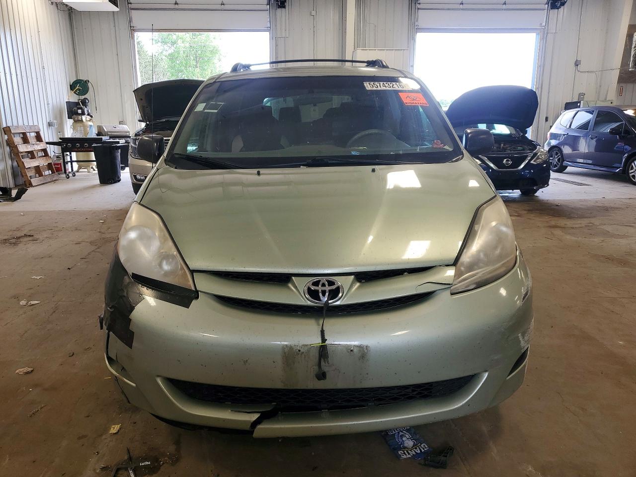 2007 Toyota Sienna Le 7-passenger Зеленый vin: 5TDZK23C97S086659