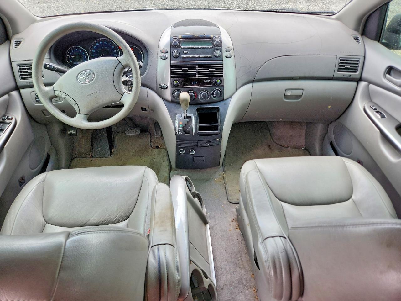 2007 Toyota Sienna Le 7-passenger Cream vin: 5TDZK23C97S088315