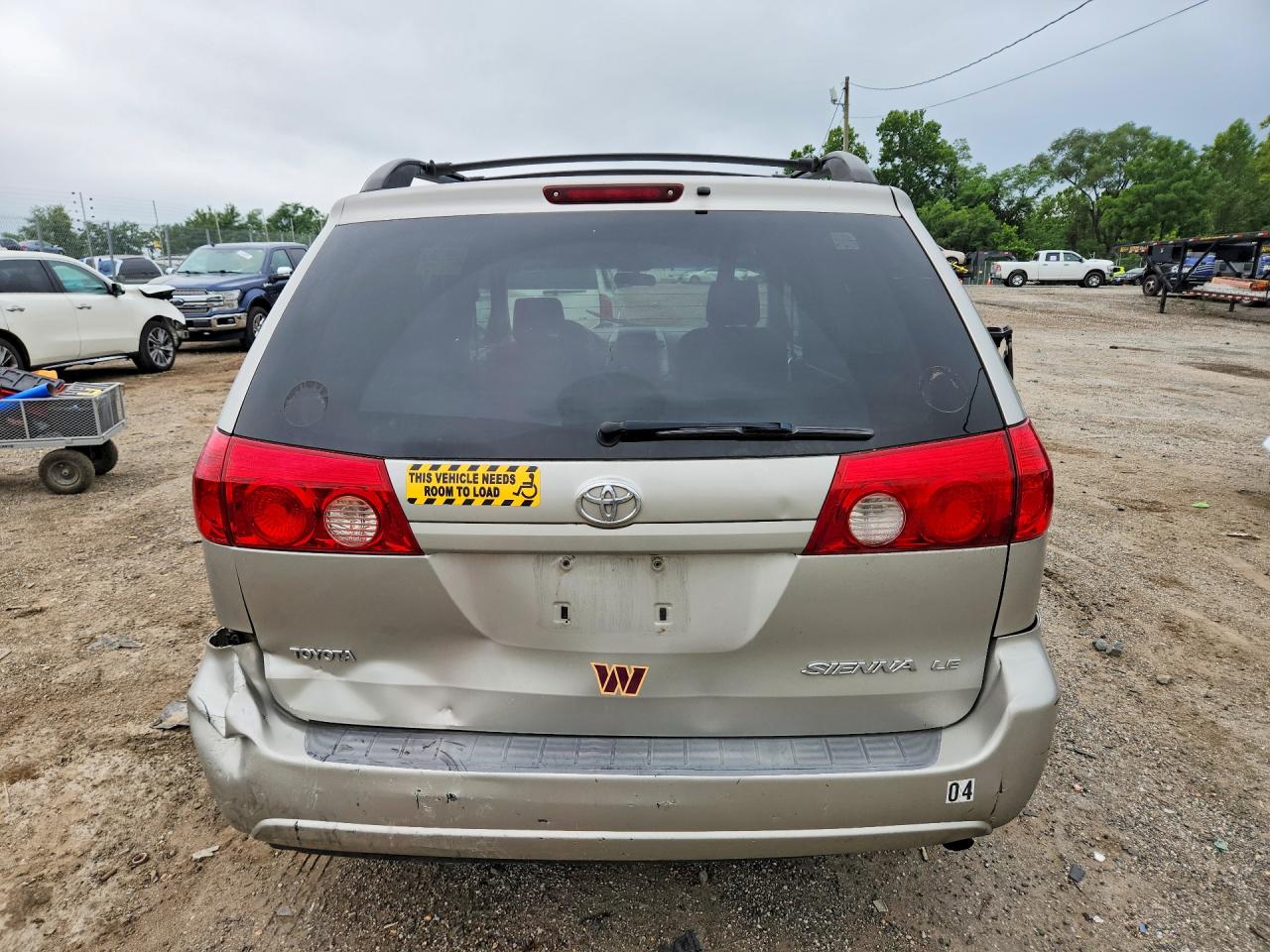 2008 Toyota Sienna Le 8-passenger Gray vin: 5TDZK23C98S099655