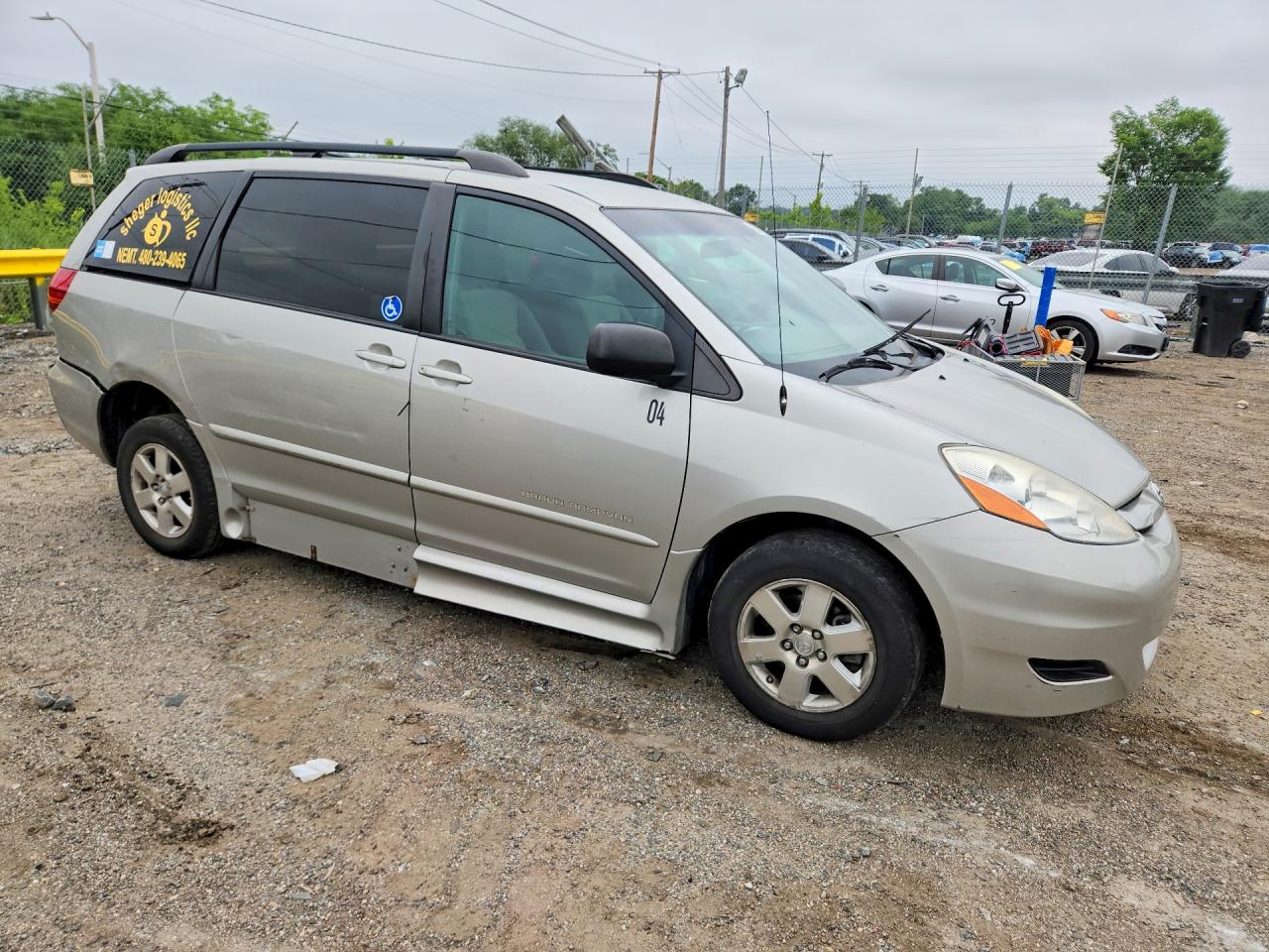 2008 Toyota Sienna Le 8-passenger Gray vin: 5TDZK23C98S099655