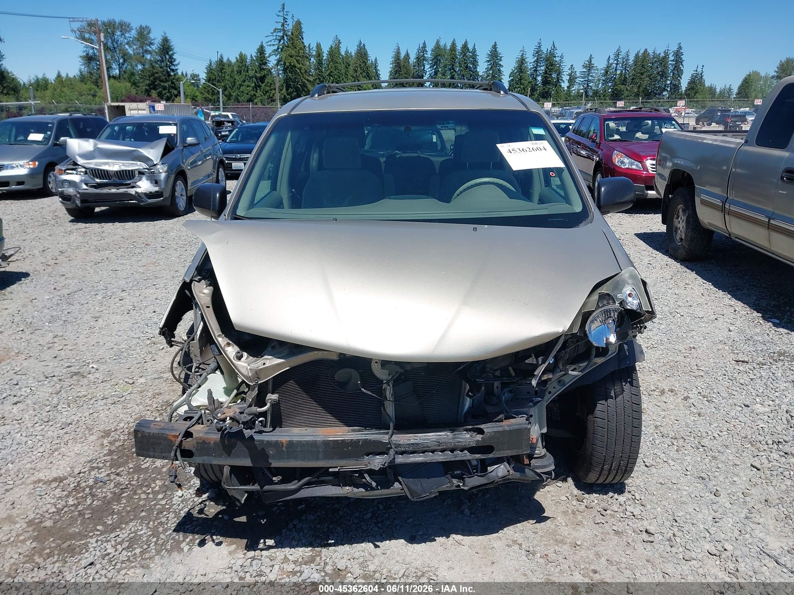 2008 Toyota Sienna Le Gold vin: 5TDZK23C98S109892