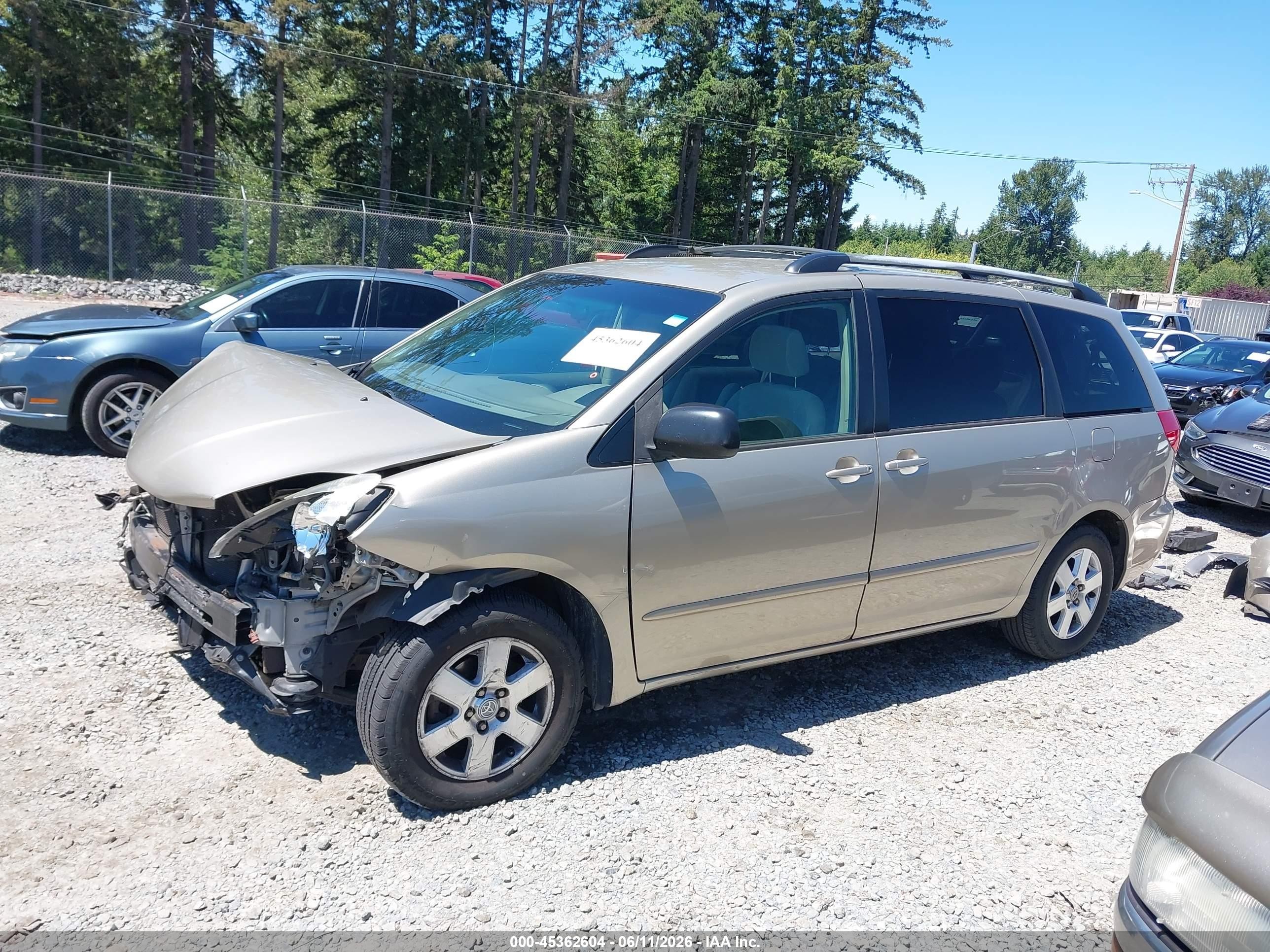 2008 Toyota Sienna Le Gold vin: 5TDZK23C98S109892