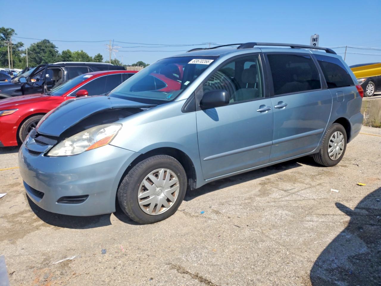2008 Toyota Sienna Le 7-passenger Blue vin: 5TDZK23C98S116602