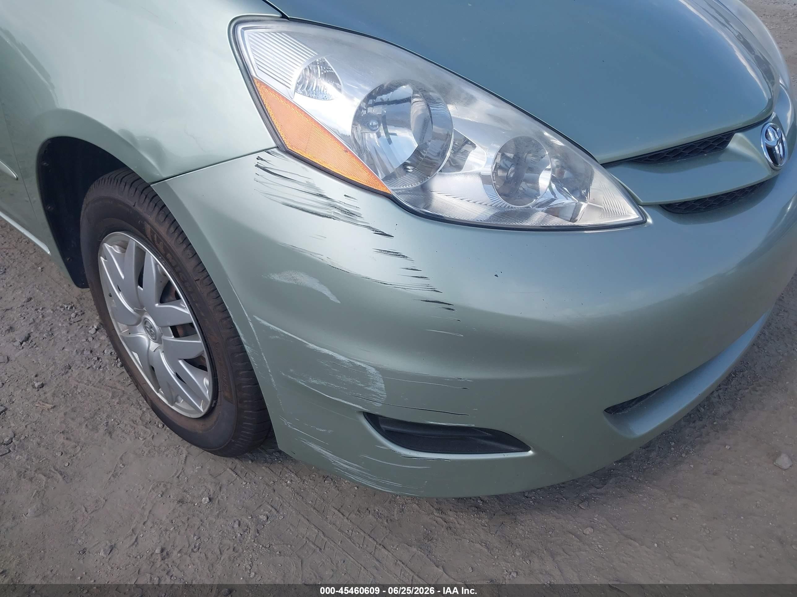 2008 Toyota Sienna Le Green vin: 5TDZK23C98S186357