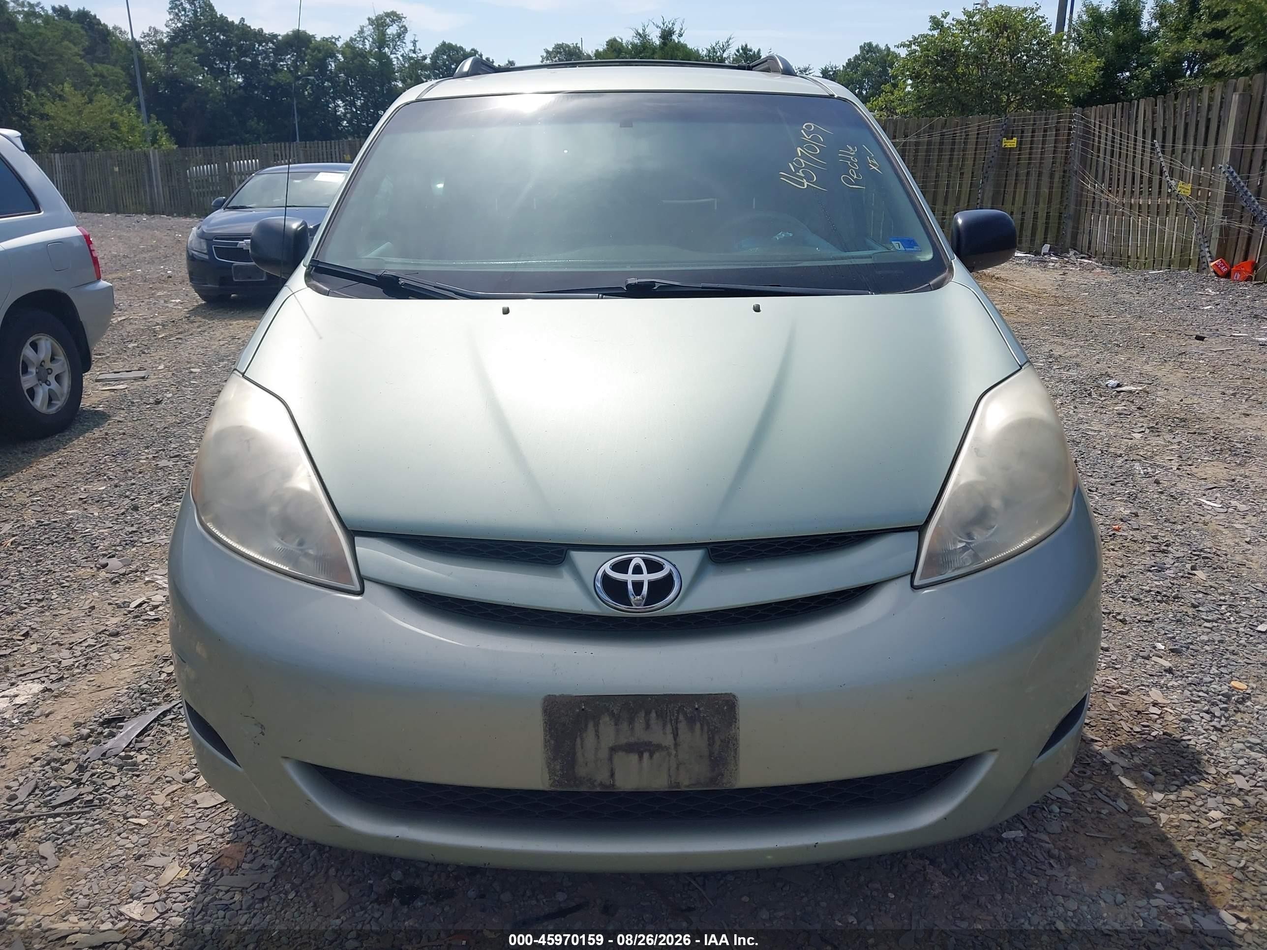 2008 Toyota Sienna Le Зеленый vin: 5TDZK23C98S221379