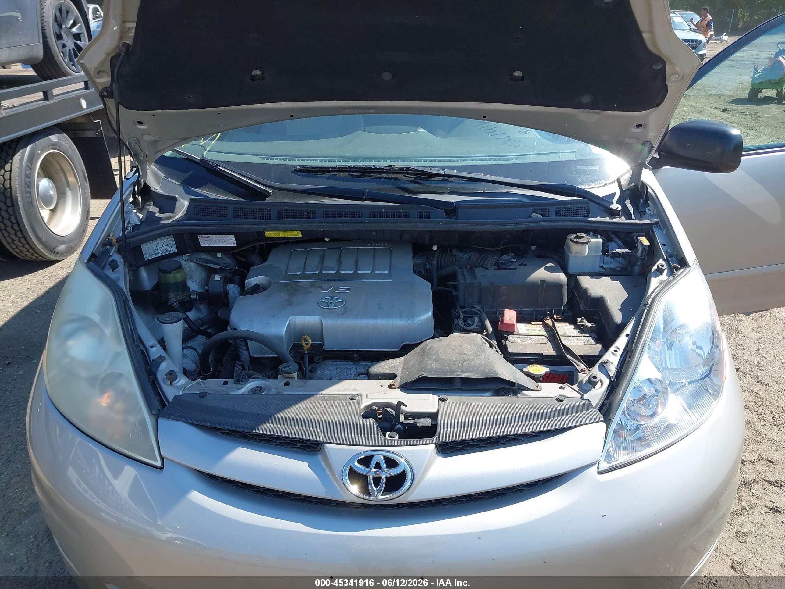 2009 Toyota Sienna Le Tan vin: 5TDZK23C99S242542