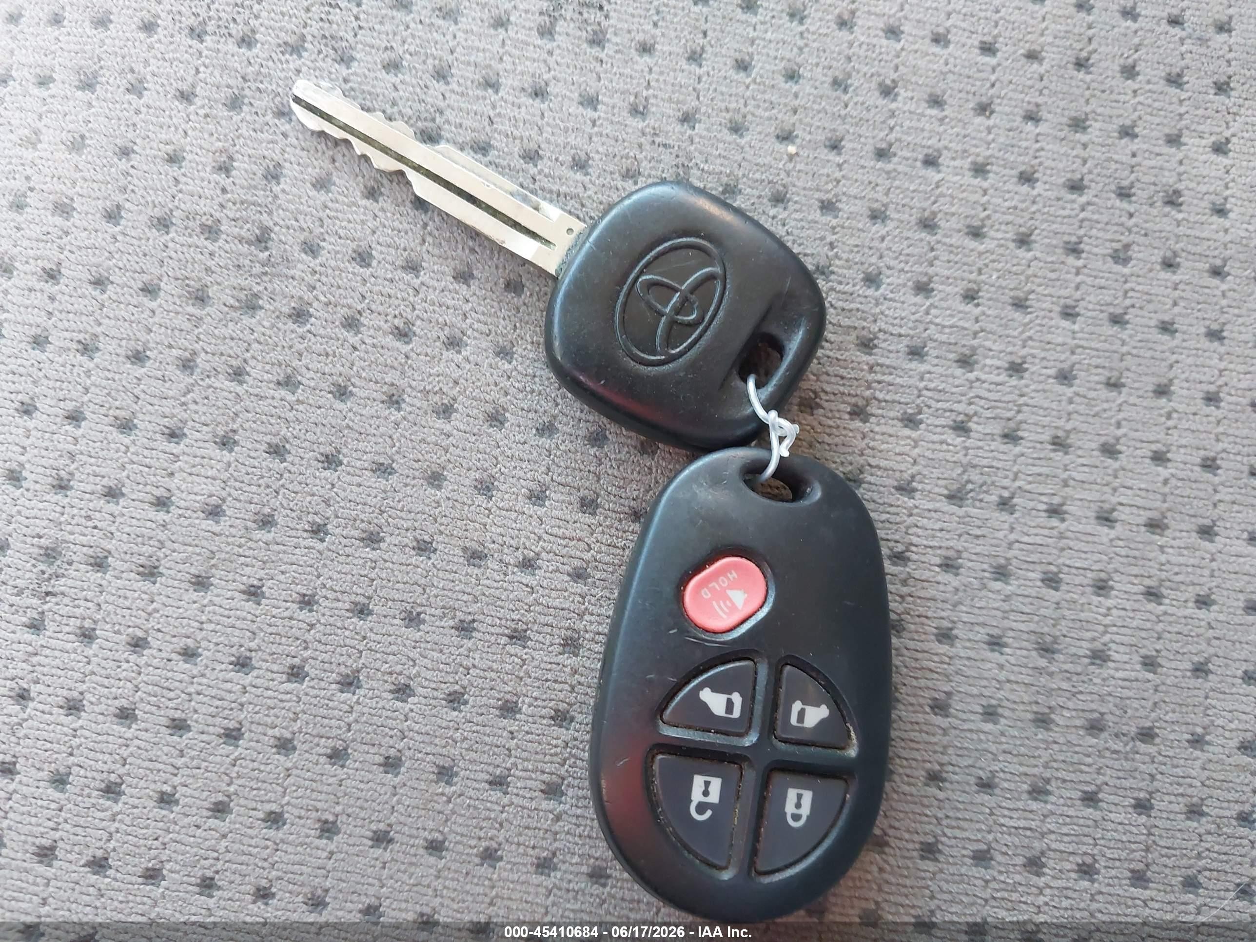 2009 Toyota Sienna Le Burgundy vin: 5TDZK23C99S277551
