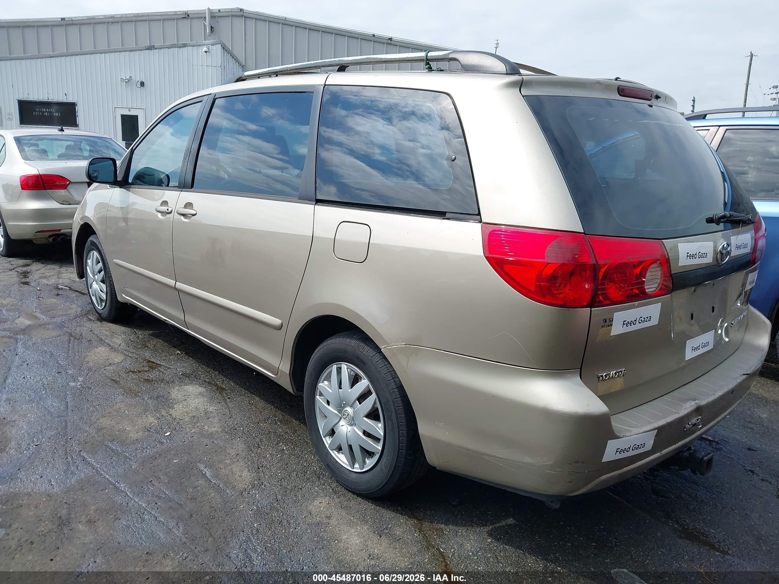 2007 Toyota Sienna Ce Gold vin: 5TDZK23CX7S001599