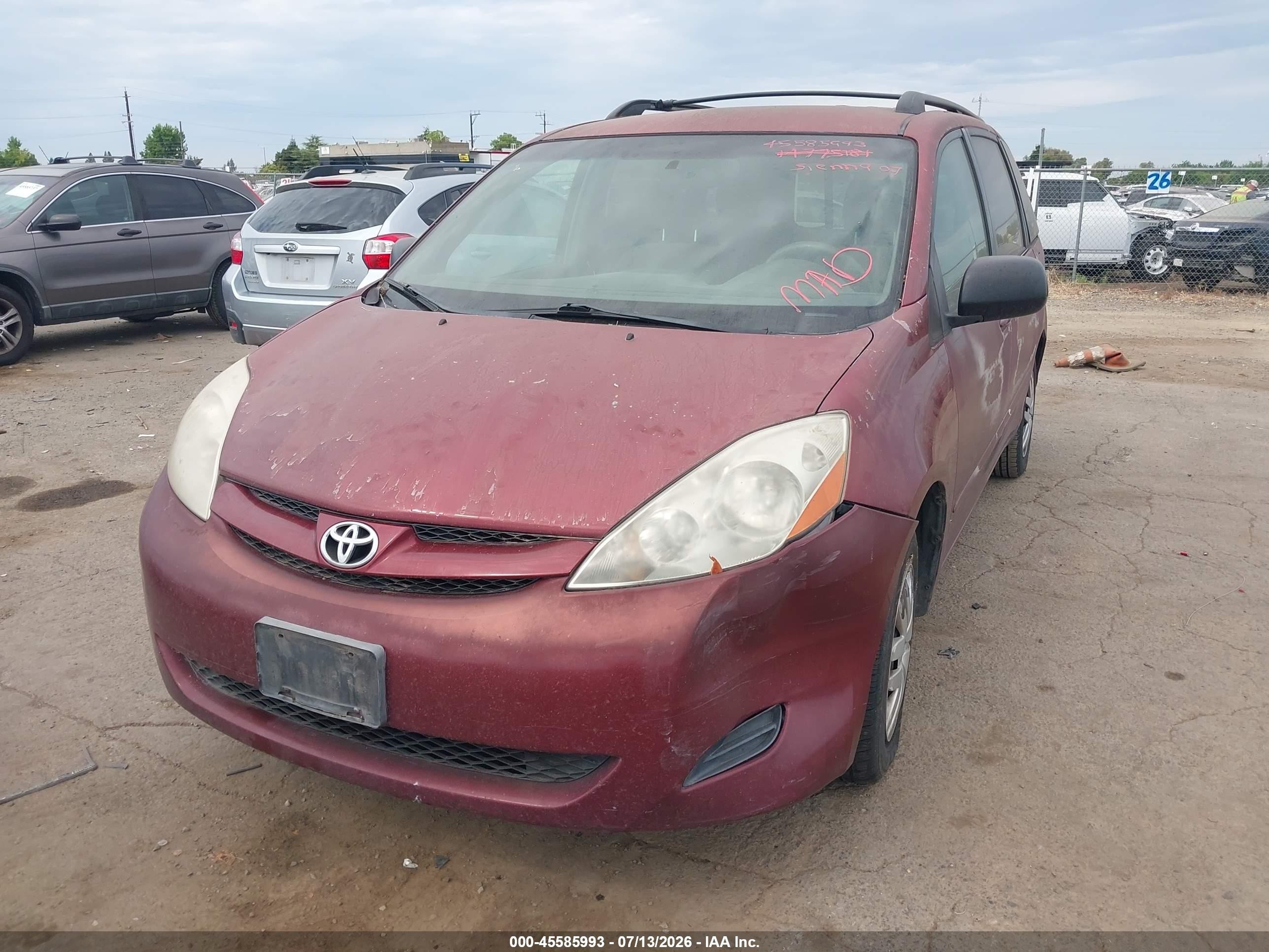 2007 Toyota Sienna Le Темно-бордовый vin: 5TDZK23CX7S012618