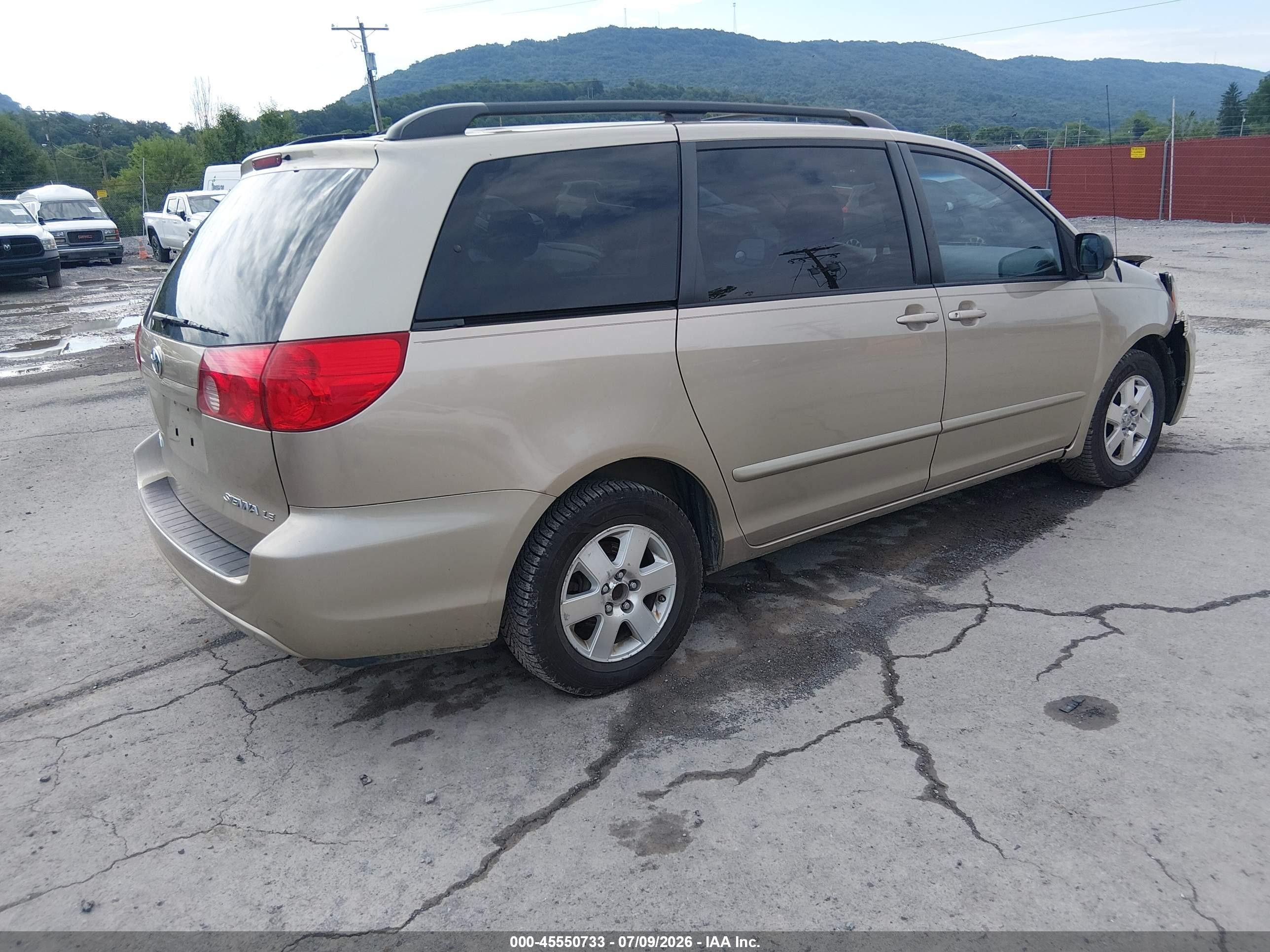 2007 Toyota Sienna Le Gold vin: 5TDZK23CX7S034263