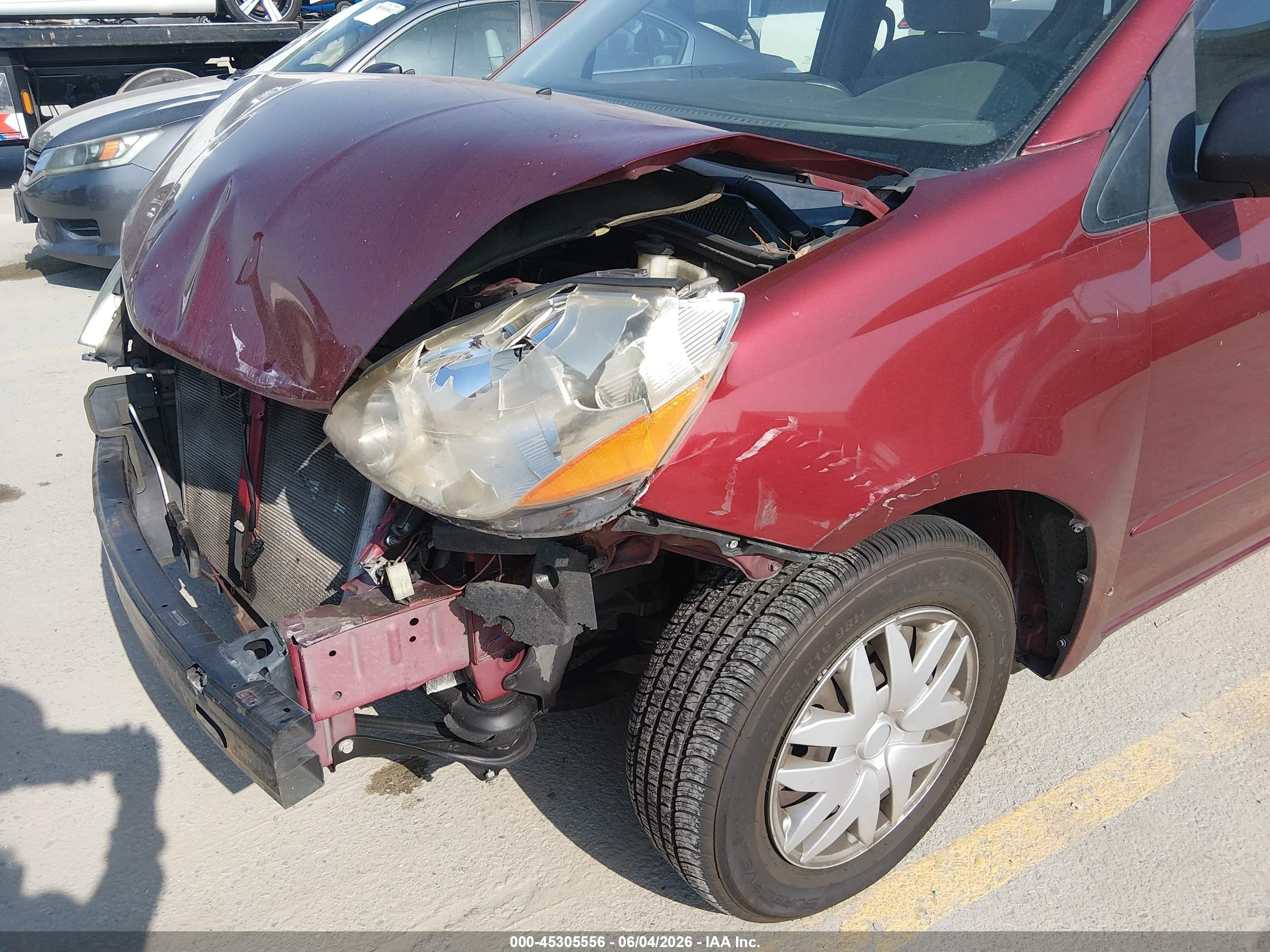 2007 Toyota Sienna Ce Red vin: 5TDZK23CX7S067716