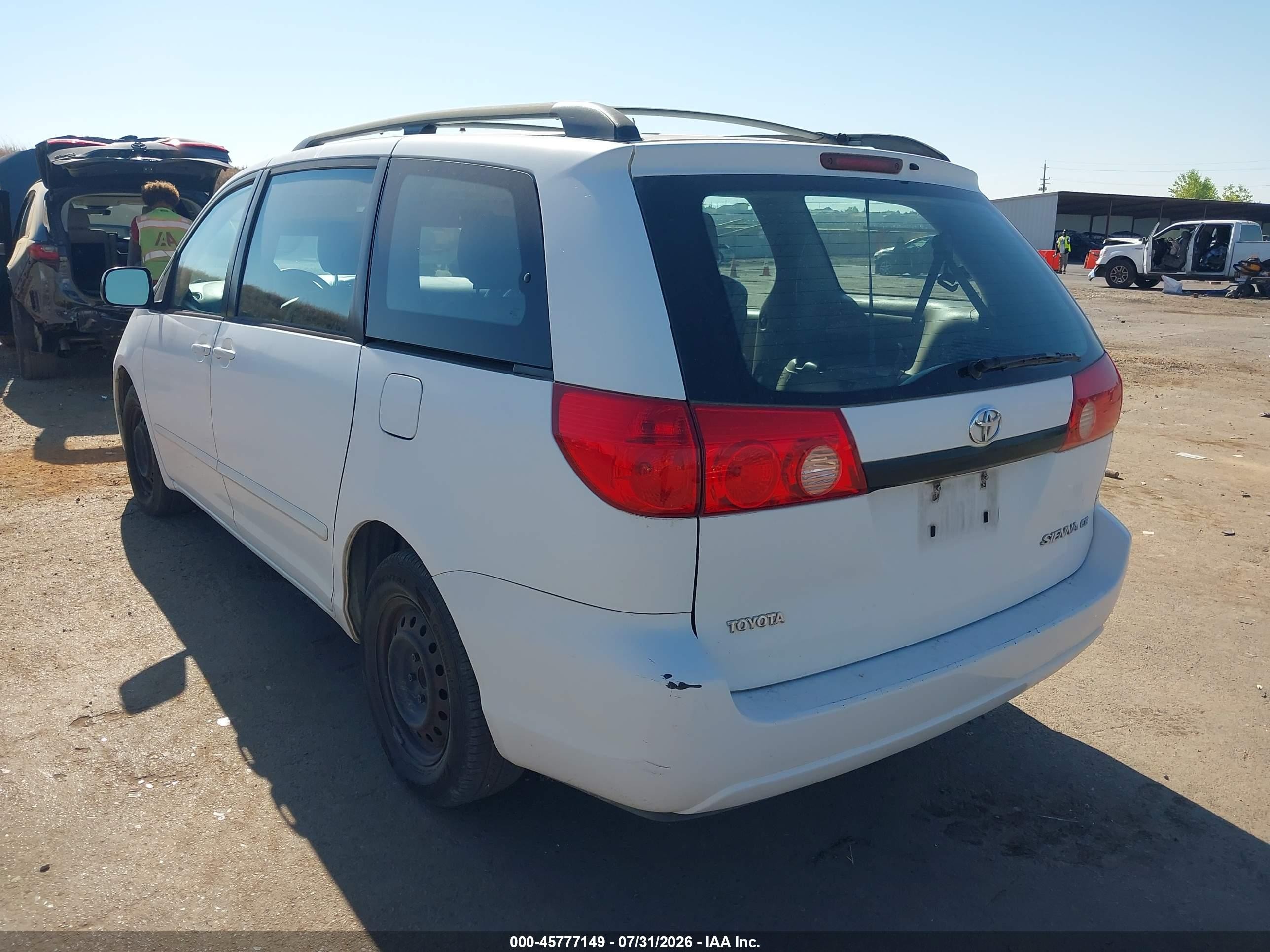 2007 Toyota Sienna Ce White vin: 5TDZK23CX7S091241