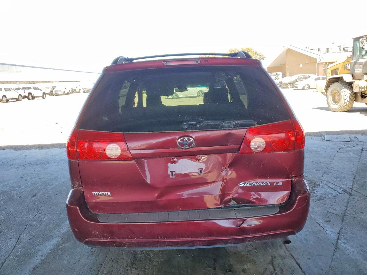 2007 Toyota Sienna Le 7-passenger Maroon vin: 5TDZK23CX7S092549