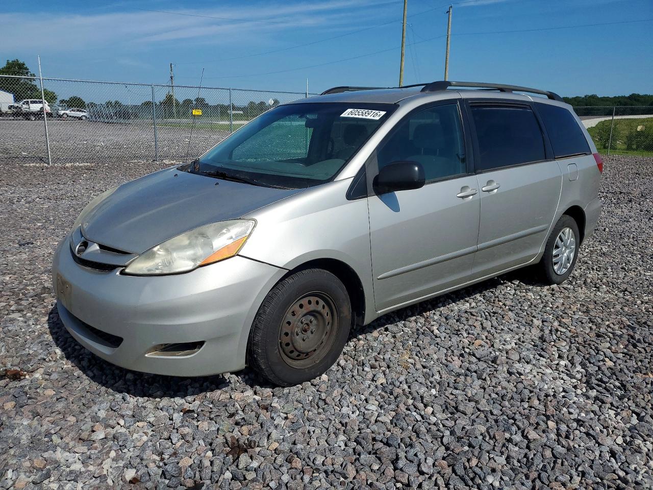 2007 Toyota Sienna Le 7-passenger Silver vin: 5TDZK23CX7S094754