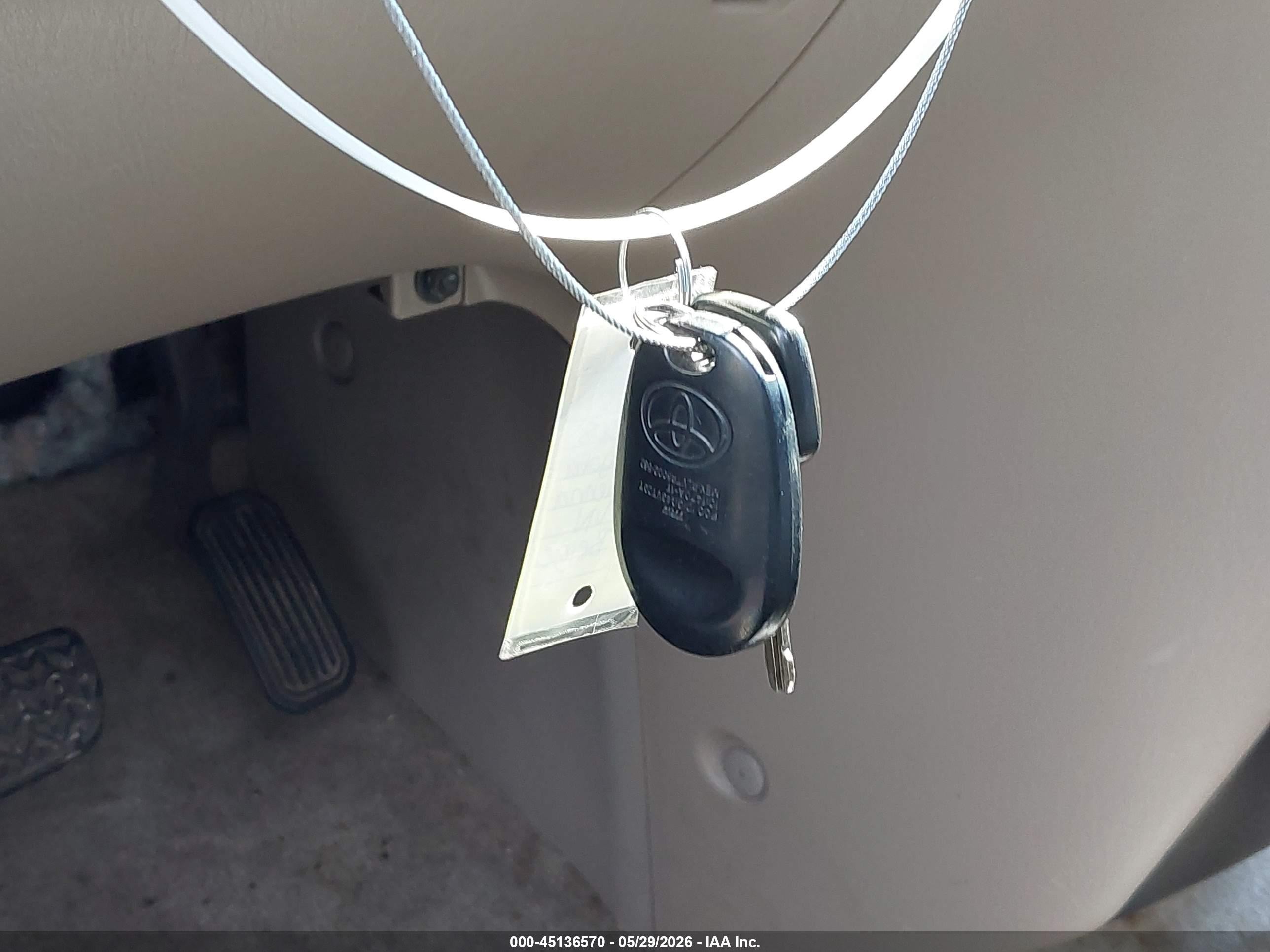 2008 Toyota Sienna Ce Champagne vin: 5TDZK23CX8S119802