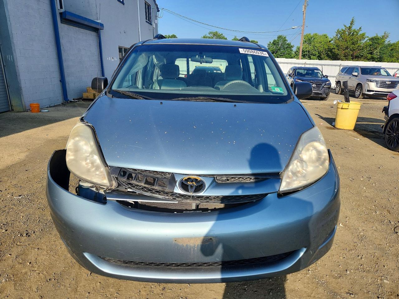 2008 Toyota Sienna Ce 8-passenger Gray vin: 5TDZK23CX8S157479