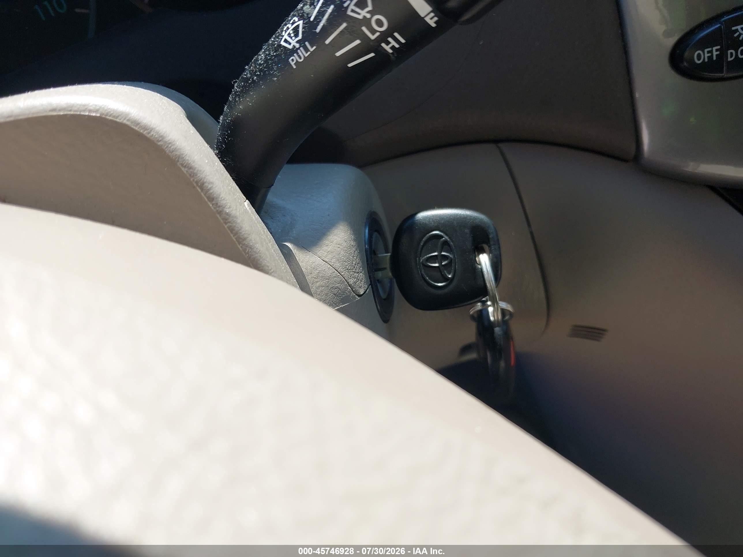 2008 Toyota Sienna Le Gold vin: 5TDZK23CX8S203747