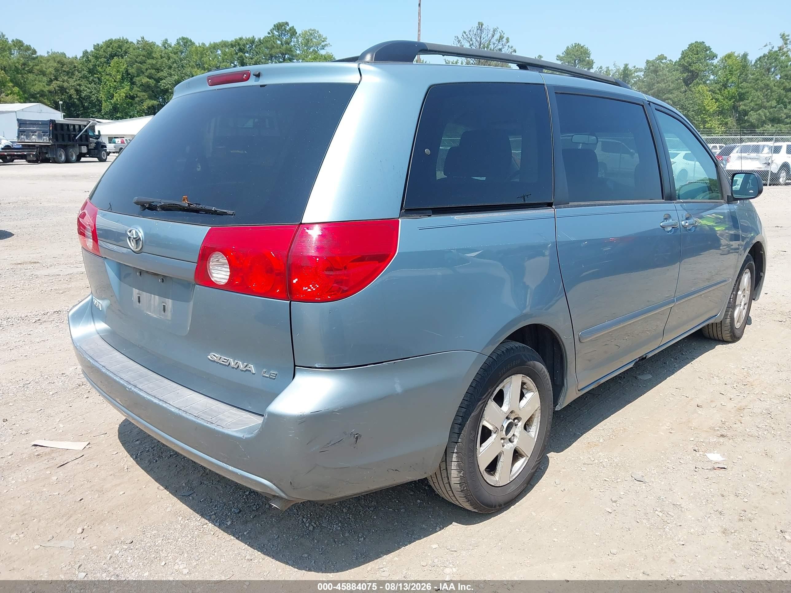 2008 Toyota Sienna Le Blue vin: 5TDZK23CX8S220077