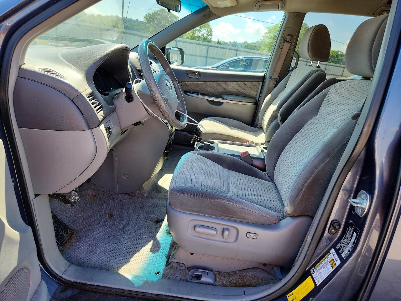 2009 Toyota Sienna Le 7-passenger Blue vin: 5TDZK23CX9S257535
