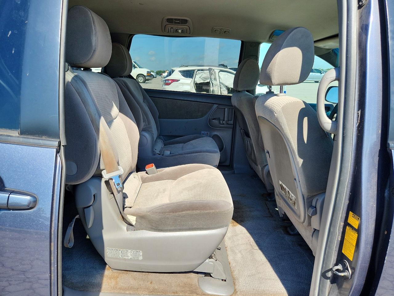 2009 Toyota Sienna Le 7-passenger Blue vin: 5TDZK23CX9S257535
