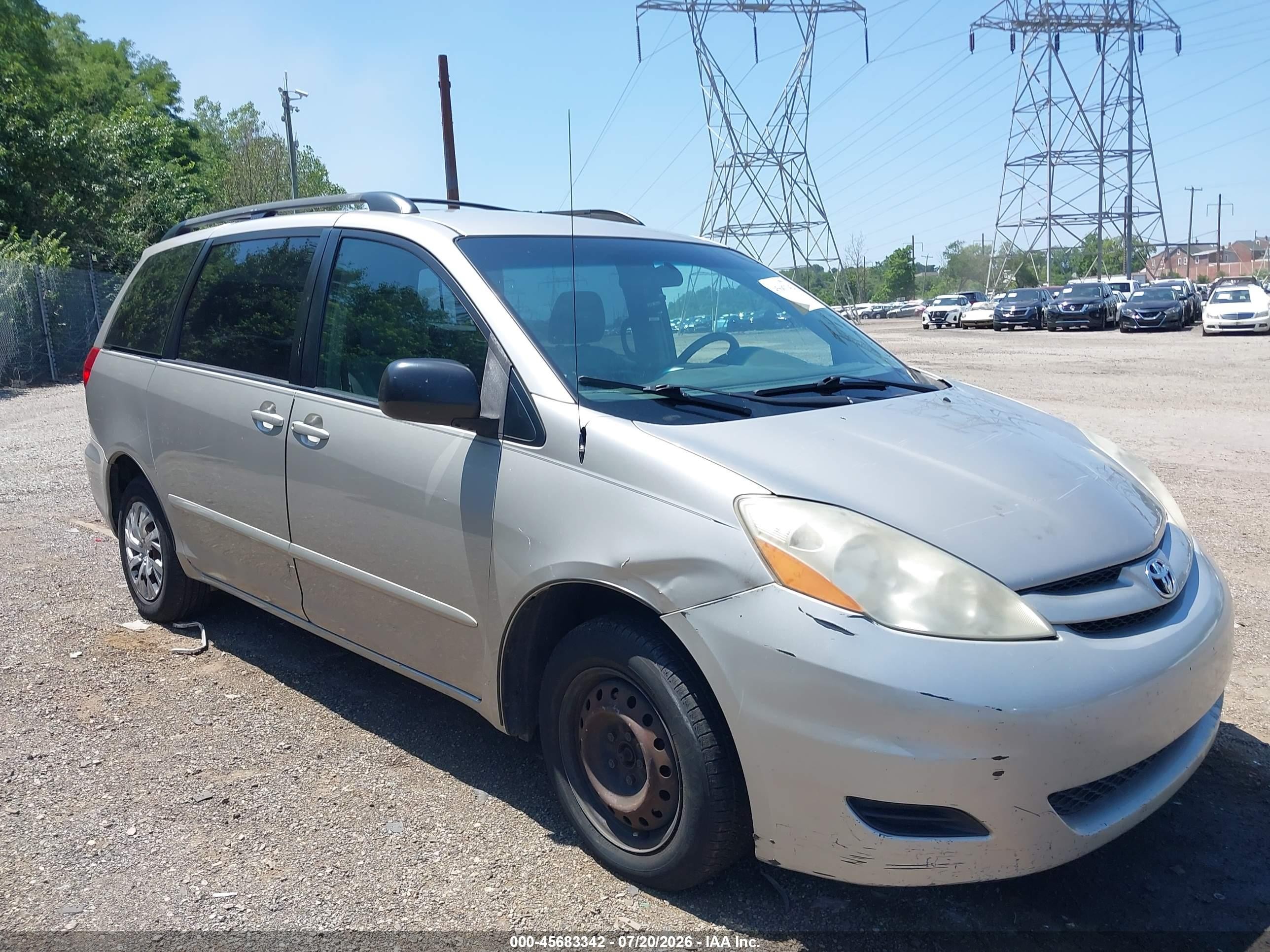 2009 Toyota Sienna Ce Gold vin: 5TDZK23CX9S263285