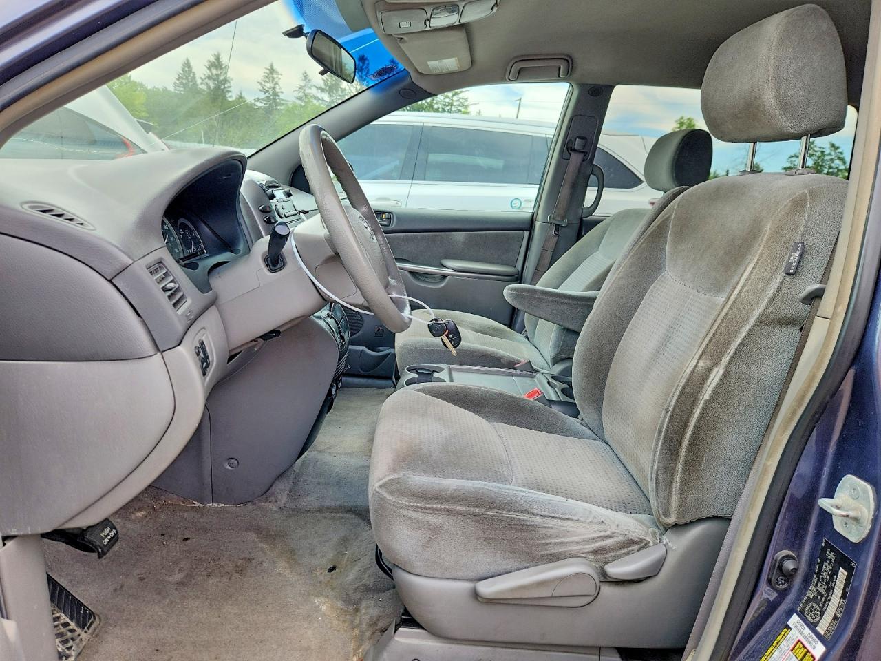 2007 Toyota Sienna Ce Gray vin: 5TDZK29C17S076036