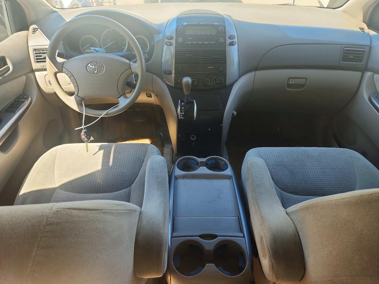 2008 Toyota Sienna Ce Tan vin: 5TDZK29C18S154672