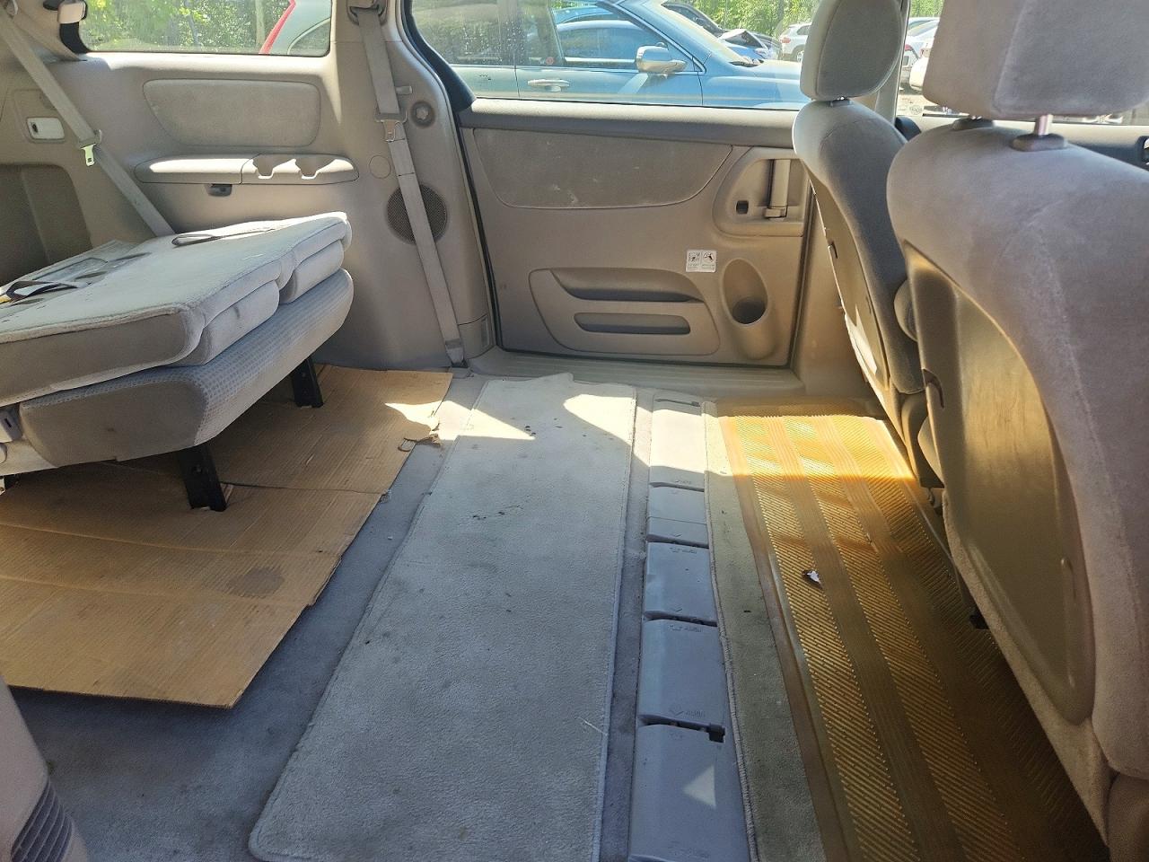 2008 Toyota Sienna Ce Tan vin: 5TDZK29C18S154672