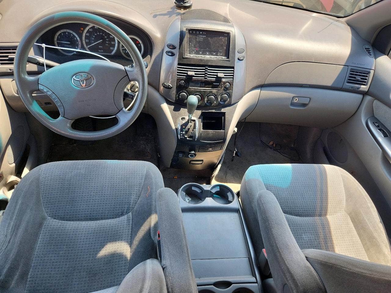 2007 Toyota Sienna Ce Red vin: 5TDZK29C27S044325