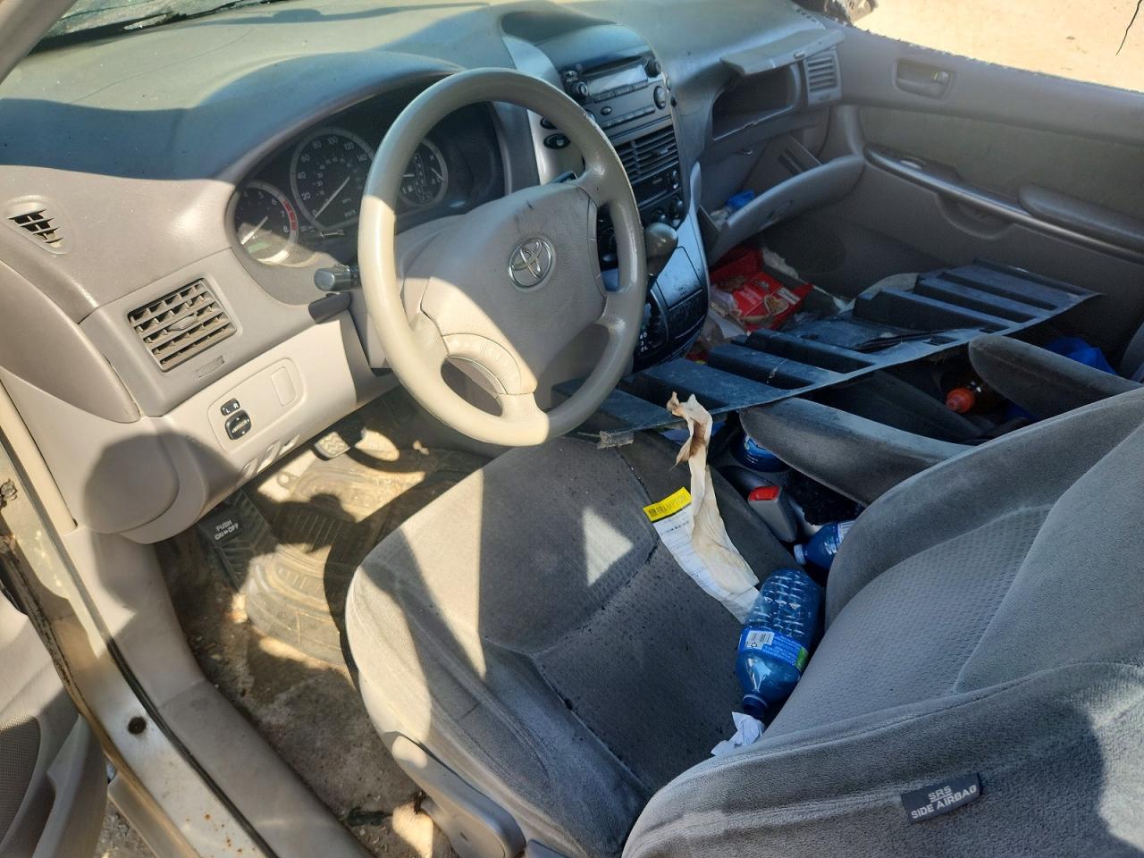 2007 Toyota Sienna Ce Silver vin: 5TDZK29C37S058038