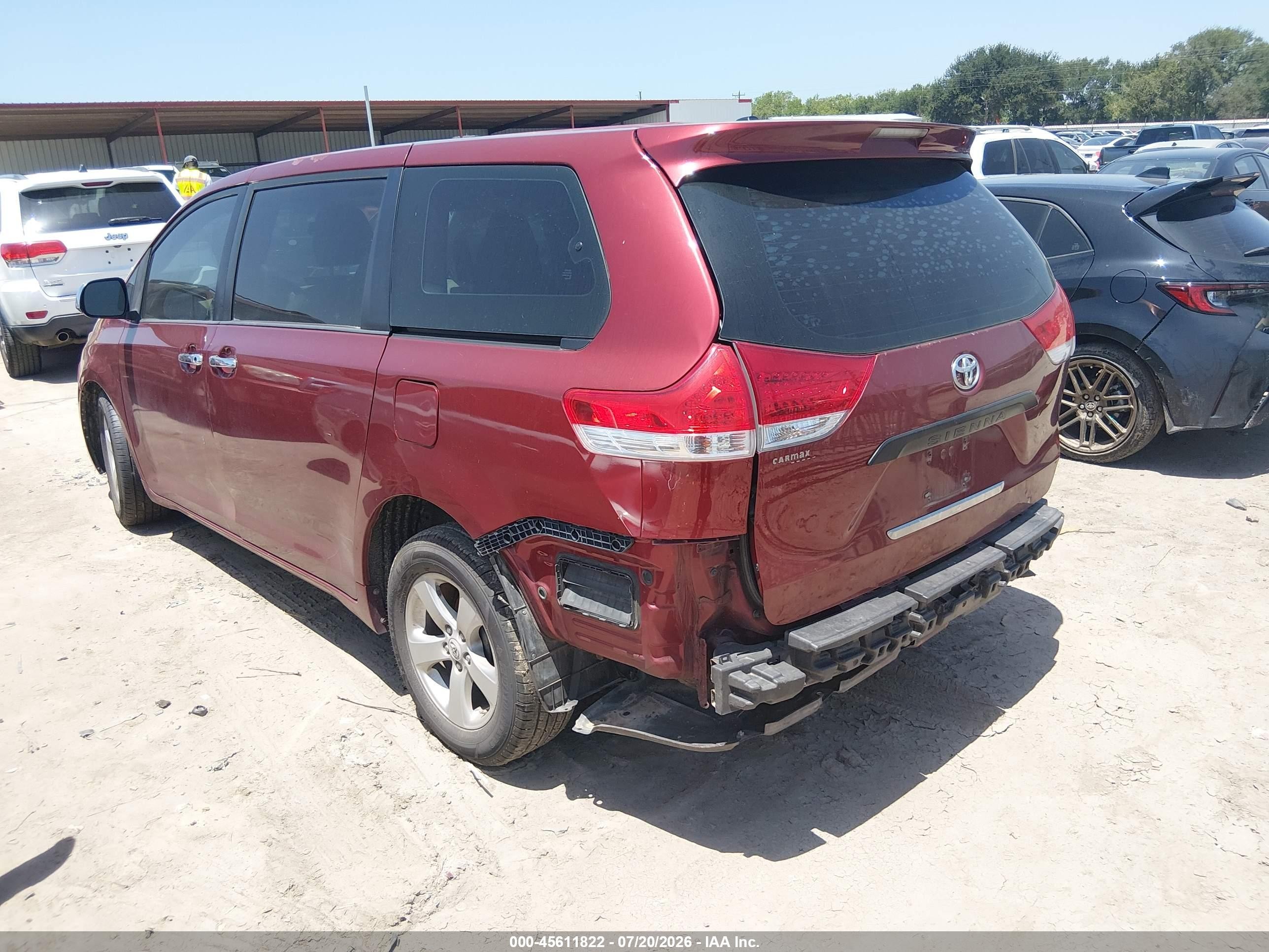 2013 Toyota Sienna L V6 7 Passenger Burgundy vin: 5TDZK3DC0DS280271