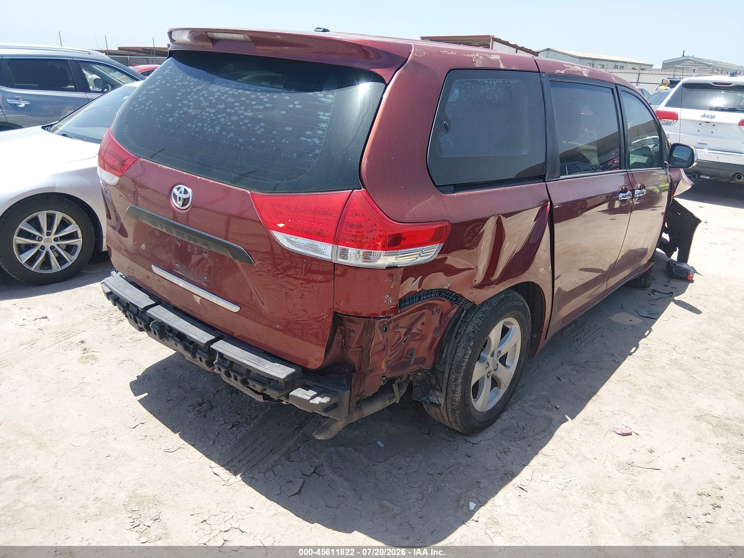 2013 Toyota Sienna L V6 7 Passenger Burgundy vin: 5TDZK3DC0DS280271