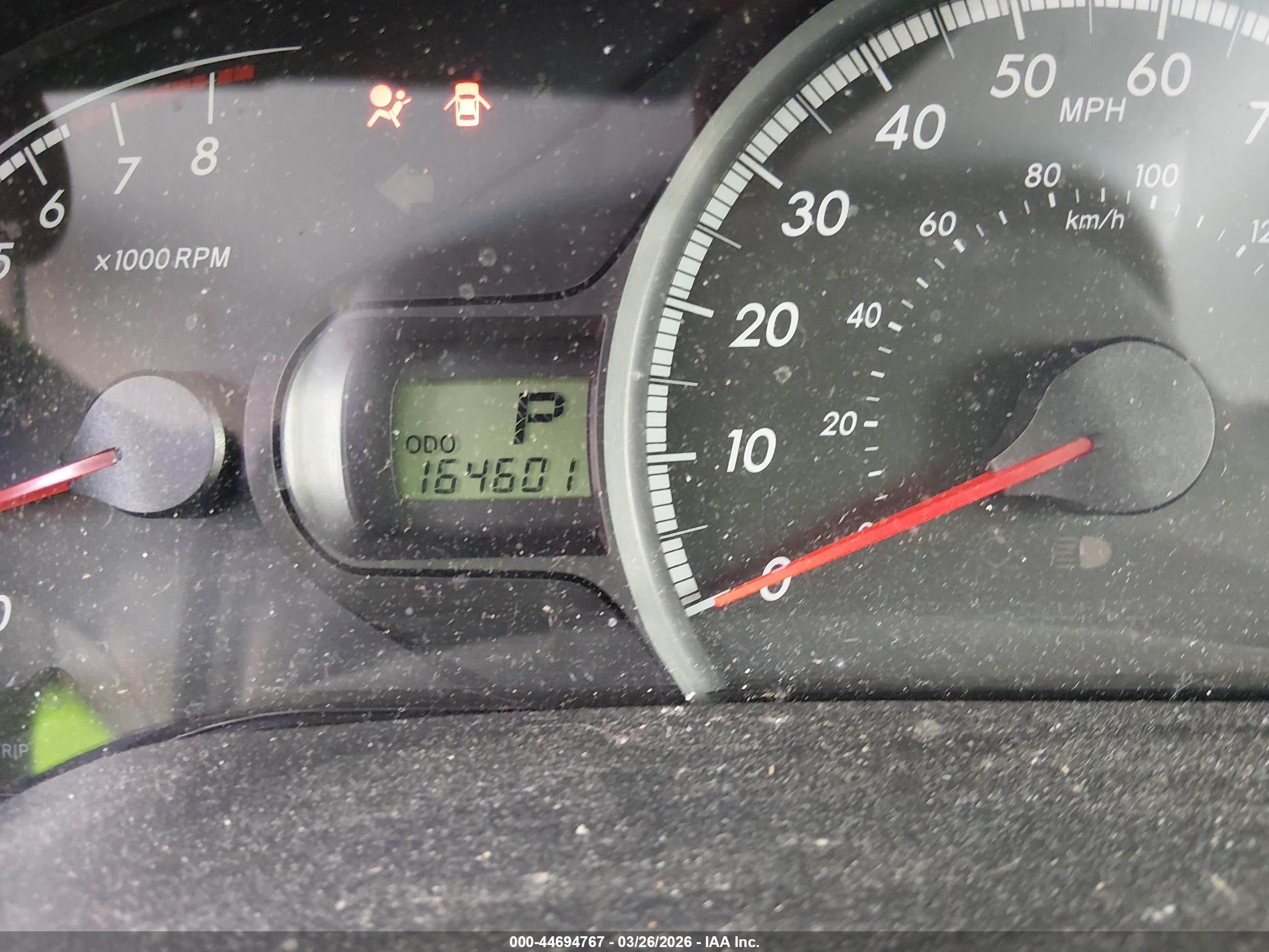 2013 Toyota Sienna L V6 7 Passenger Silver vin: 5TDZK3DC0DS316475