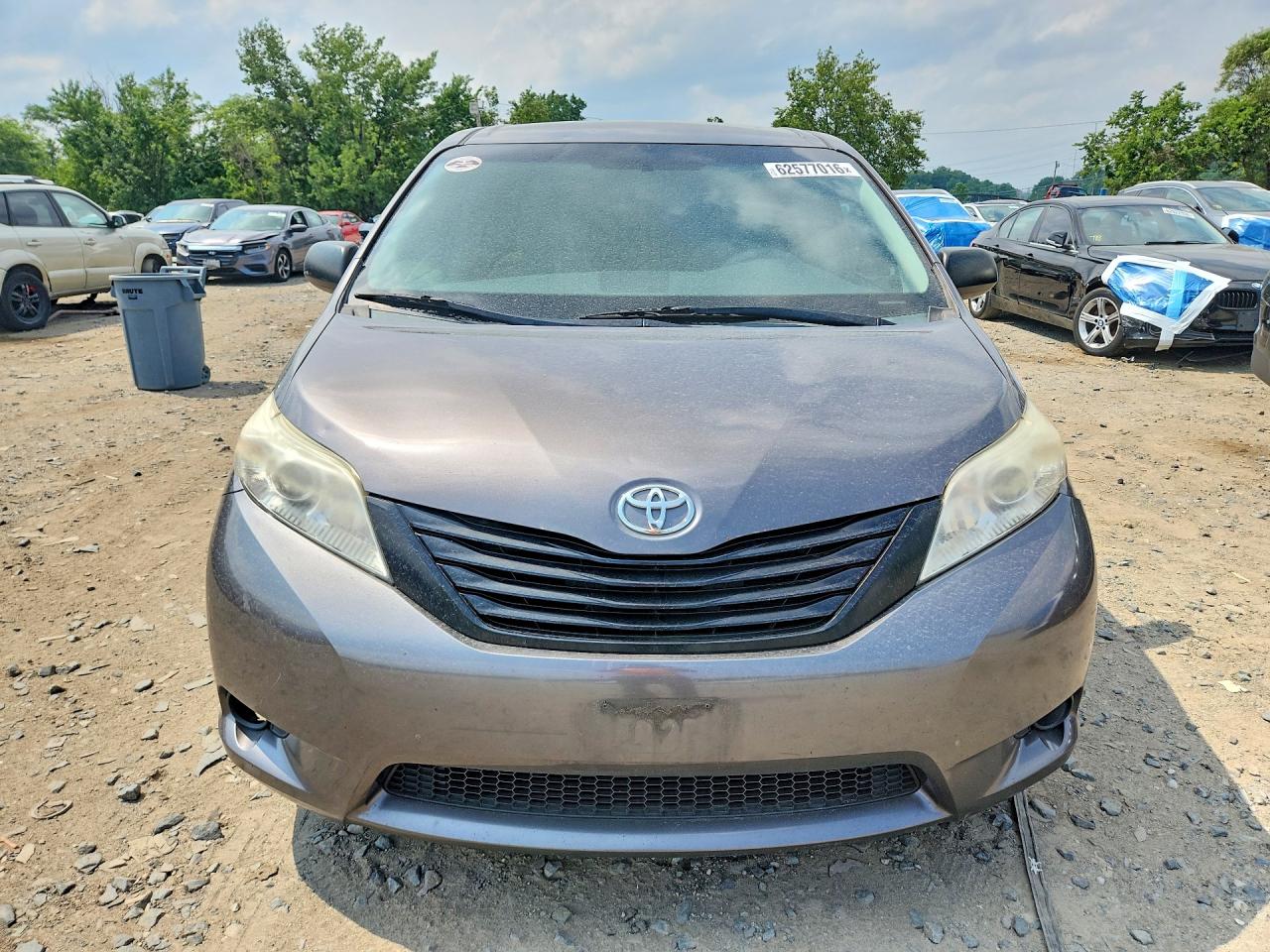 2013 Toyota Sienna L 7-passenger Серый vin: 5TDZK3DC0DS381505