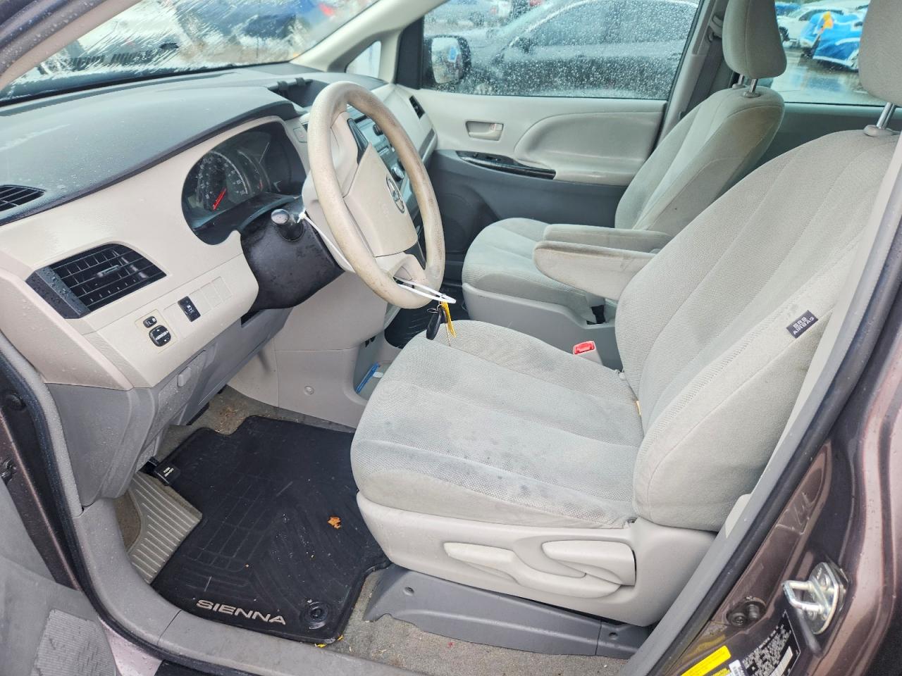 2014 Toyota Sienna L 7-passenger Gray vin: 5TDZK3DC0ES455216