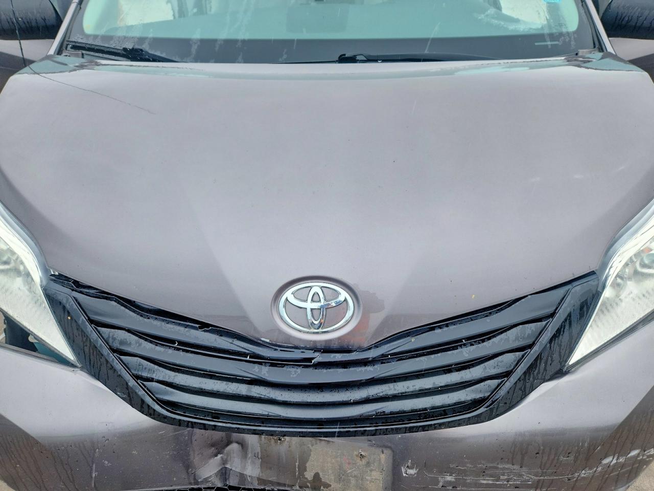 2014 Toyota Sienna L 7-passenger Gray vin: 5TDZK3DC0ES455216