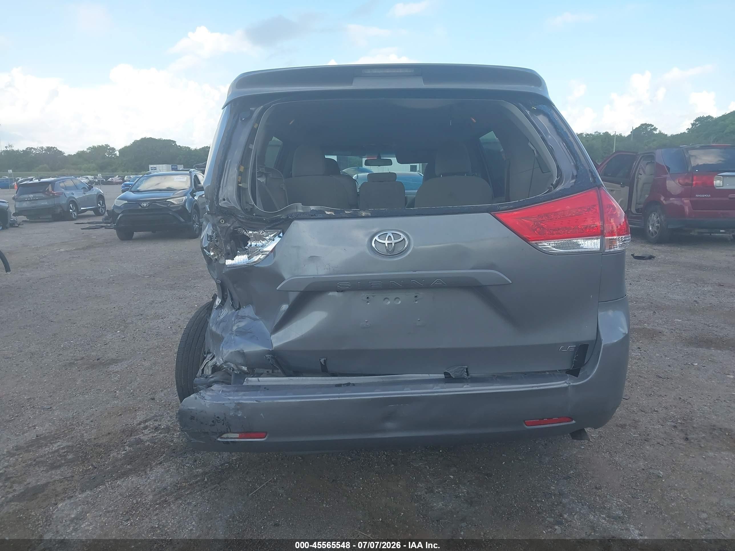 2014 Toyota Sienna L V6 7 Passenger Gray vin: 5TDZK3DC0ES456060