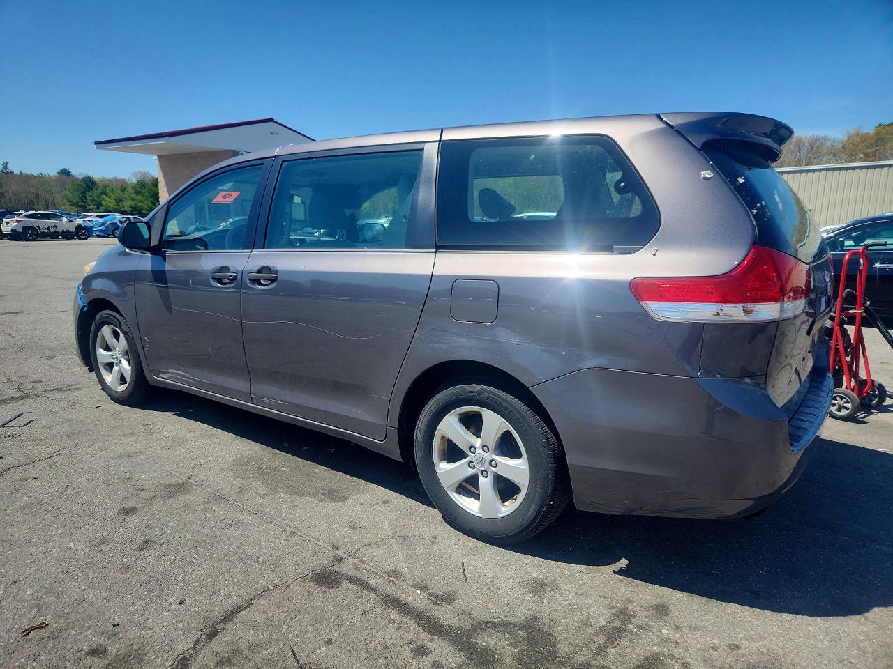 2014 Toyota Sienna L 7-passenger Charcoal vin: 5TDZK3DC0ES489706