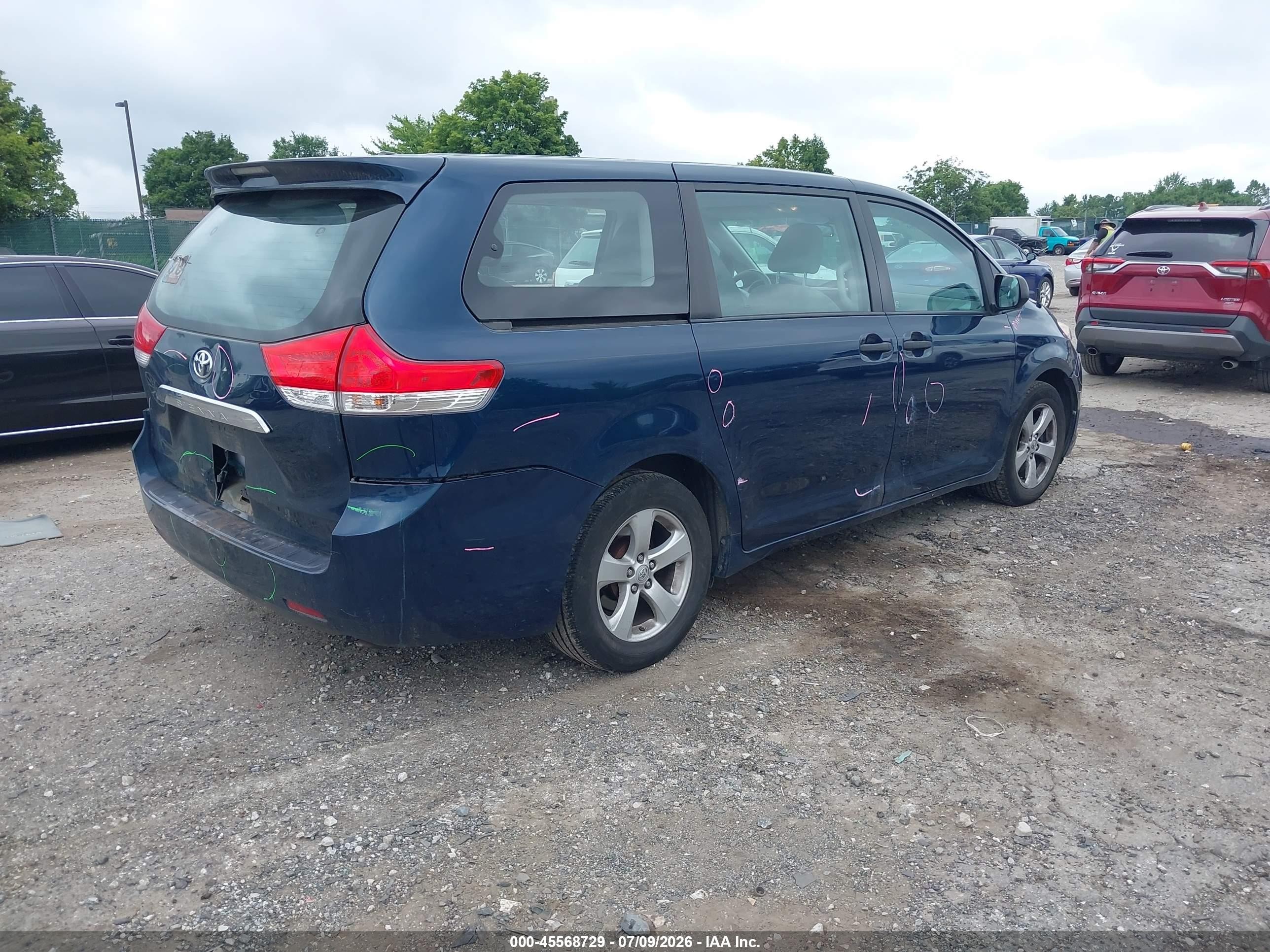 2011 Toyota Sienna Base V6 Dark Blue vin: 5TDZK3DC1BS068055