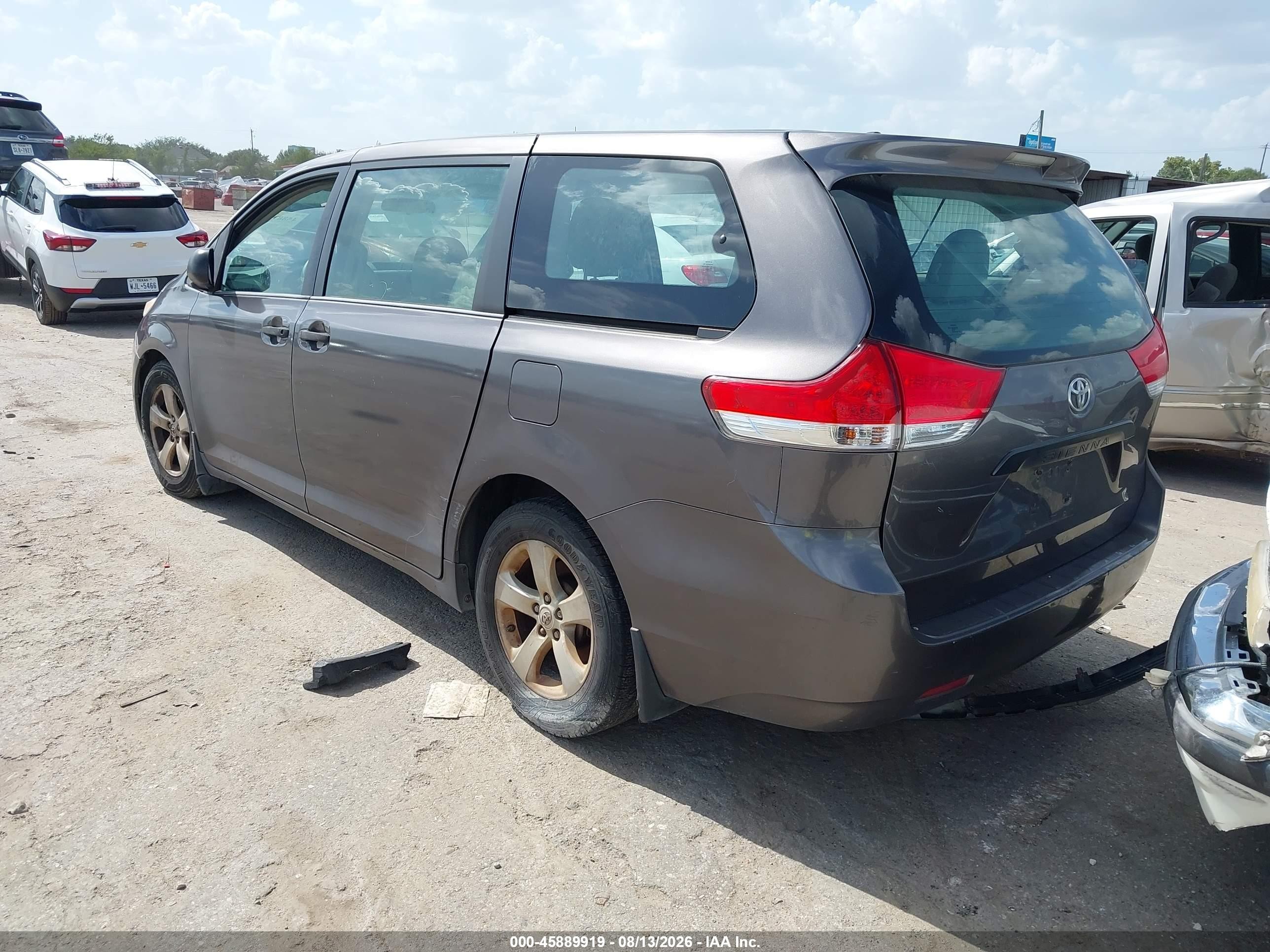 2013 Toyota Sienna L V6 7 Passenger Gray vin: 5TDZK3DC1DS296852