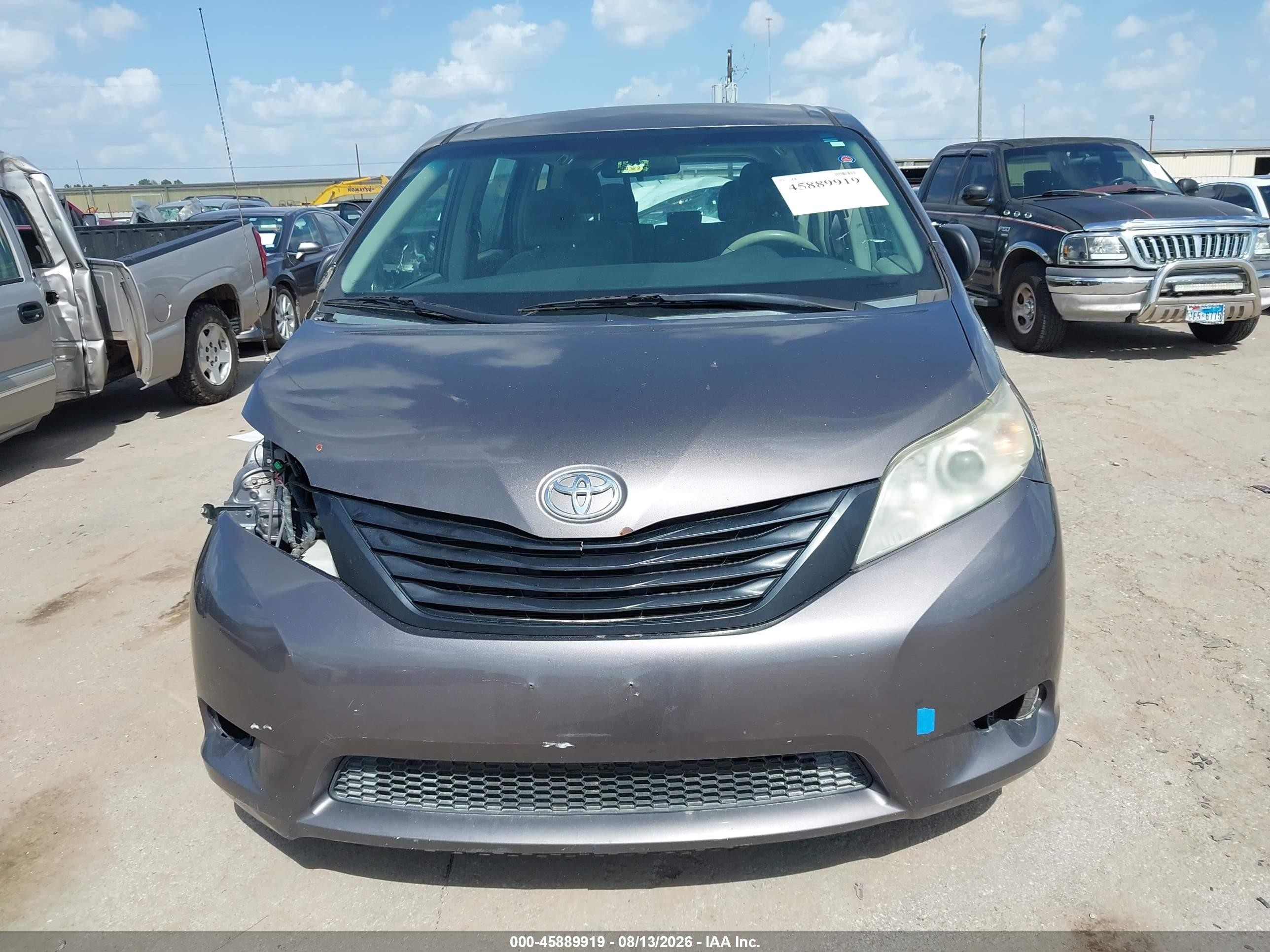 2013 Toyota Sienna L V6 7 Passenger Gray vin: 5TDZK3DC1DS296852